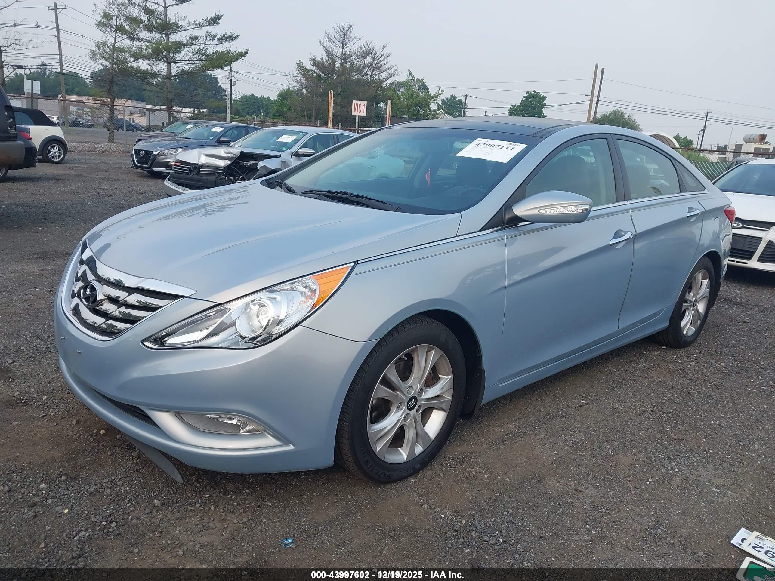 2012 Hyundai Sonata Limited Blue vin: 5NPEC4AC7CH409990
