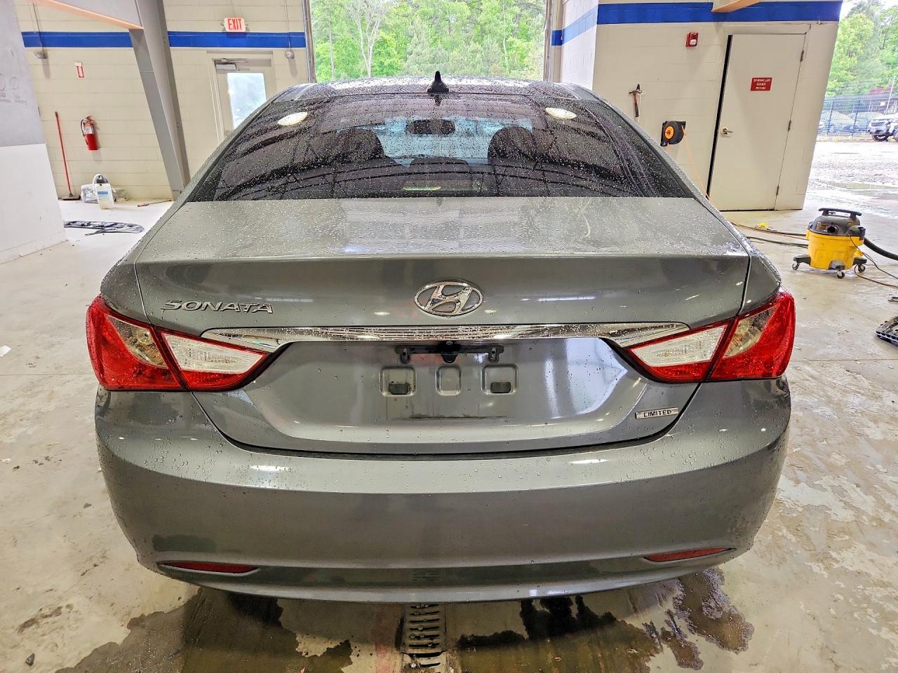 2013 Hyundai Sonata Limited Gray vin: 5NPEC4AC7DH589179