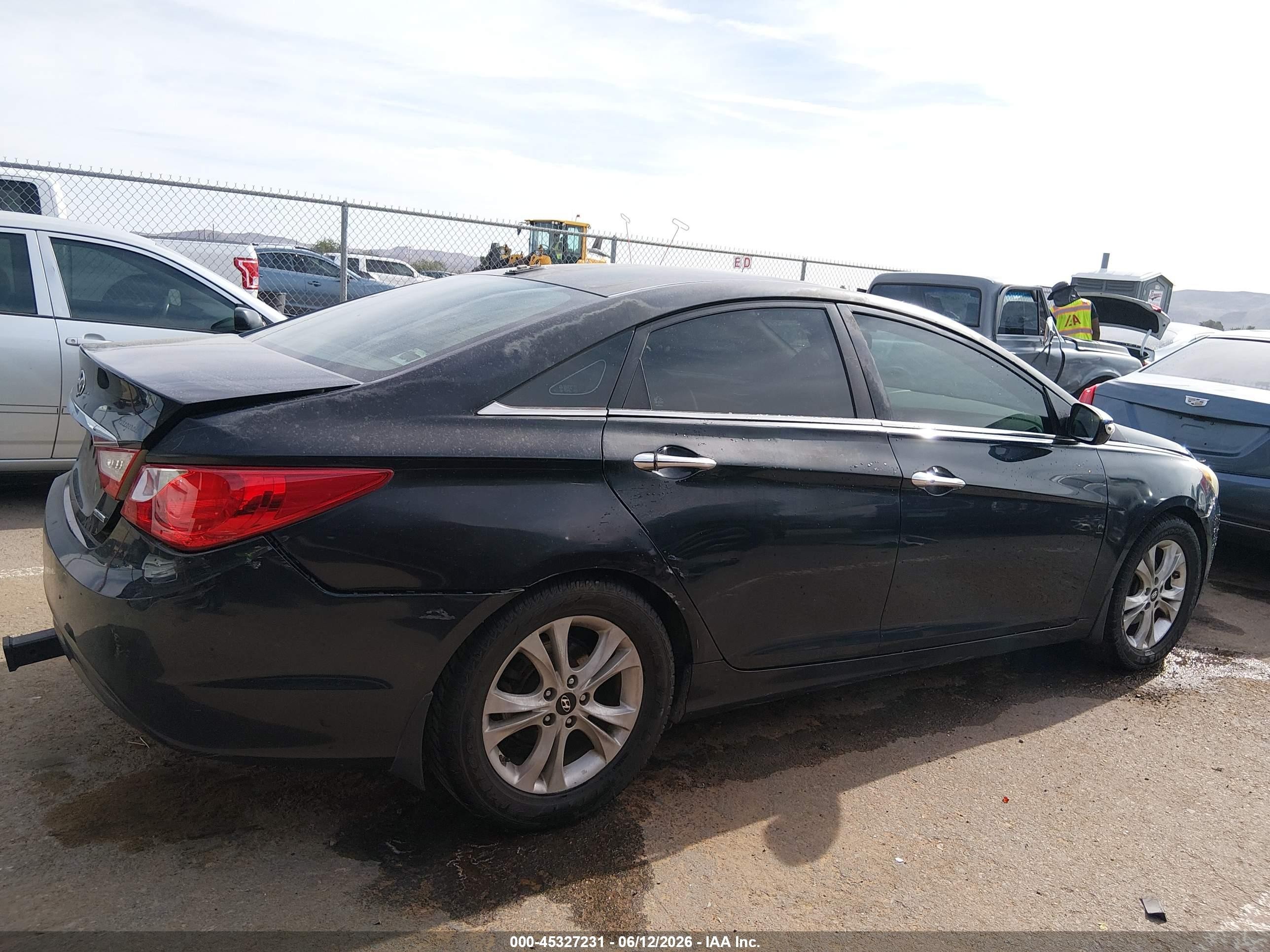 2013 Hyundai Sonata Limited Dark Blue vin: 5NPEC4AC7DH591465