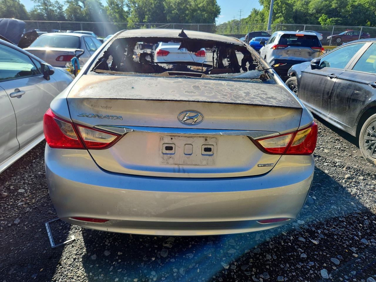 2013 Hyundai Sonata Limited Silver vin: 5NPEC4AC7DH620138