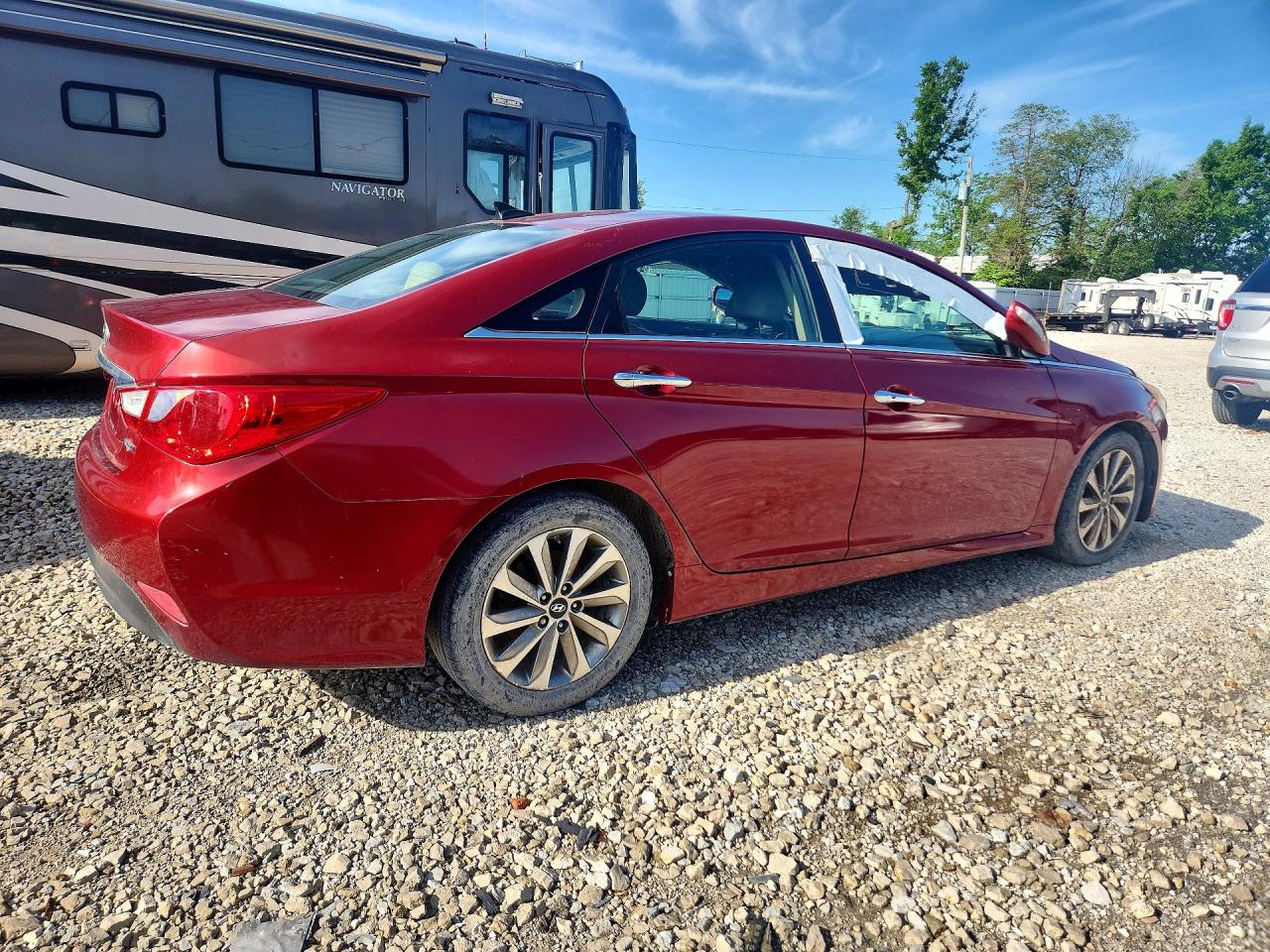 2014 Hyundai Sonata Burgundy vin: 5NPEC4AC7EH819854