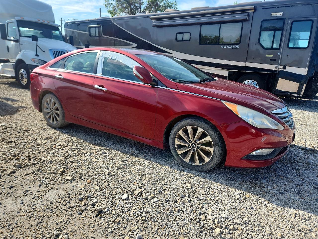2014 Hyundai Sonata Burgundy vin: 5NPEC4AC7EH819854
