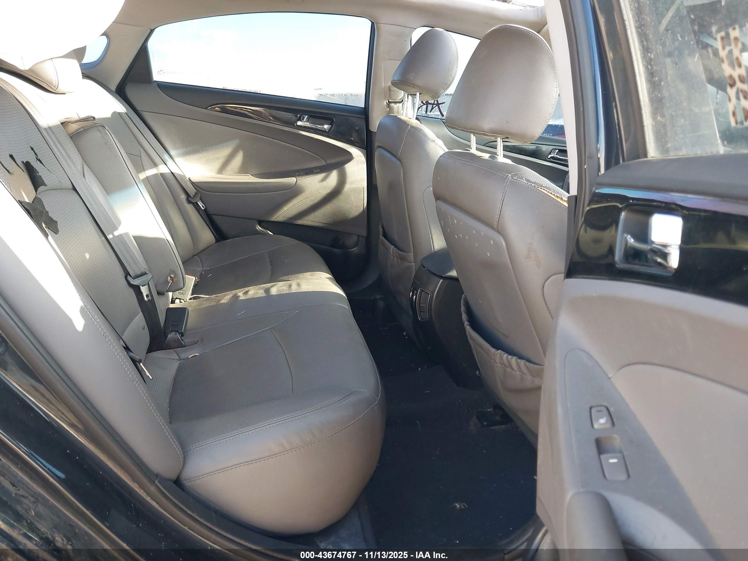 2014 Hyundai Sonata Limited Black vin: 5NPEC4AC7EH825072