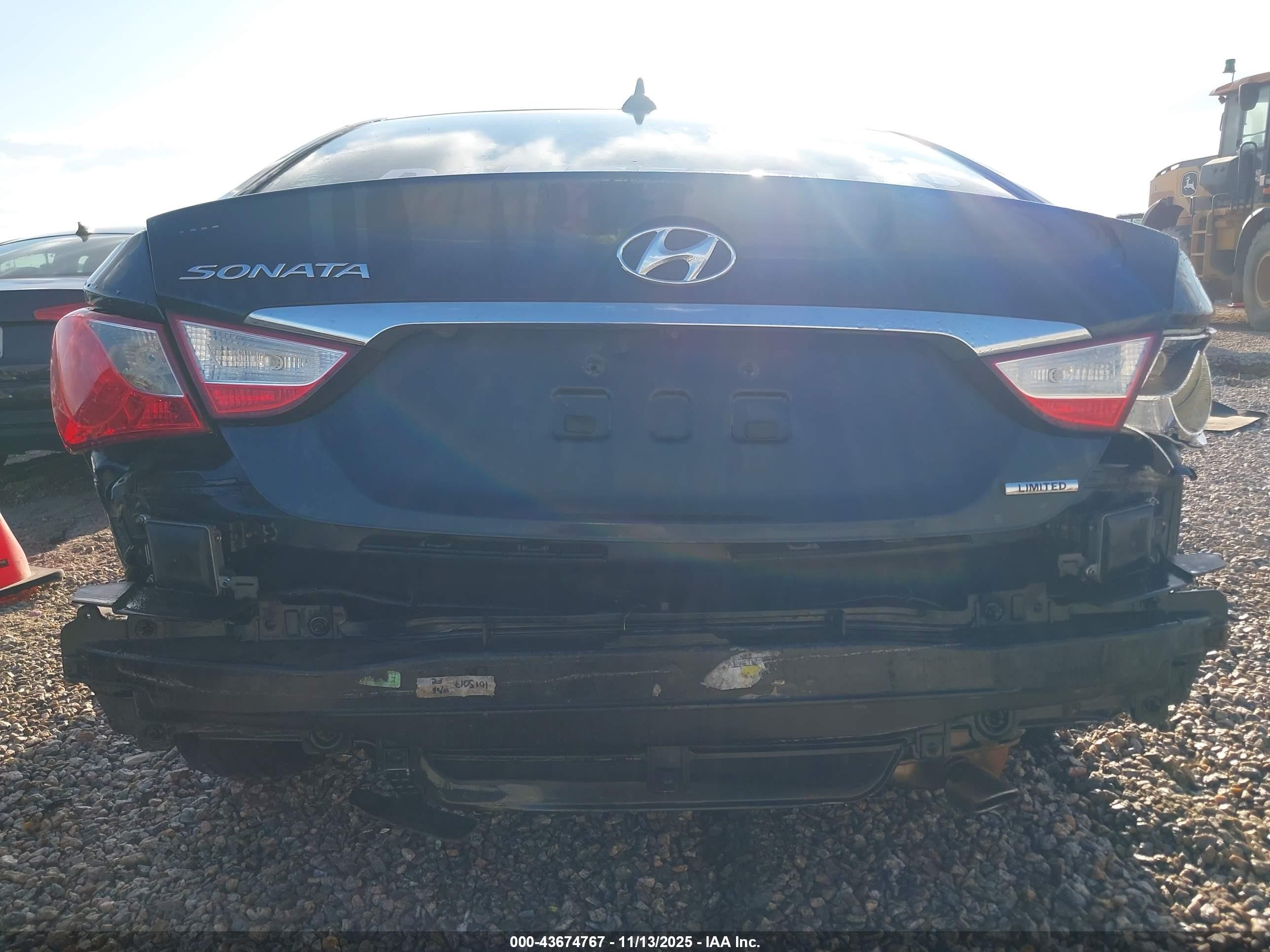 2014 Hyundai Sonata Limited Black vin: 5NPEC4AC7EH825072
