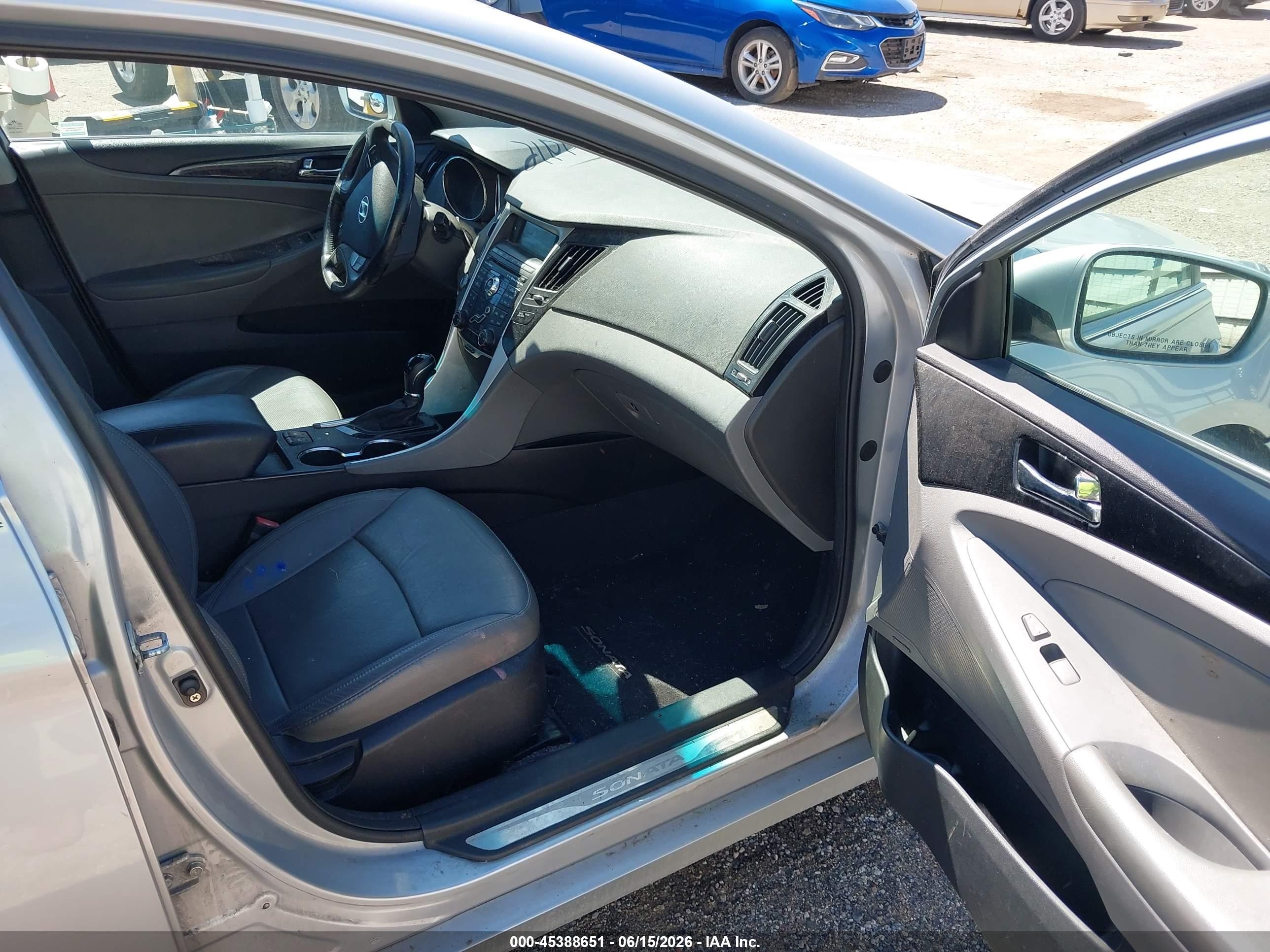 2011 Hyundai Sonata Limited Silver vin: 5NPEC4AC8BH060594