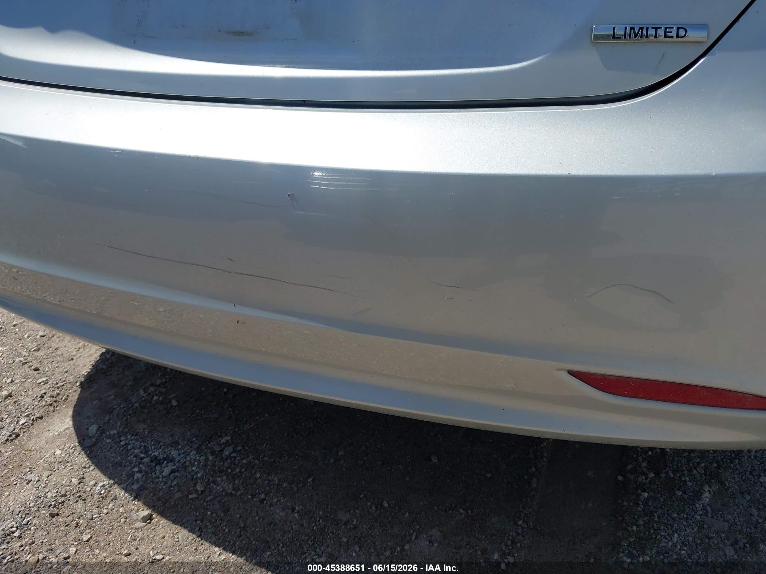 2011 Hyundai Sonata Limited Silver vin: 5NPEC4AC8BH060594