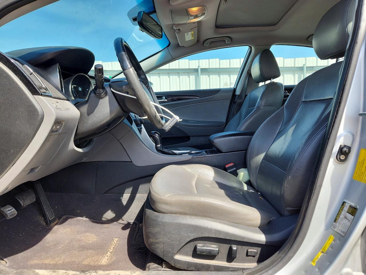 2011 Hyundai Sonata Limited Silver vin: 5NPEC4AC8BH181285