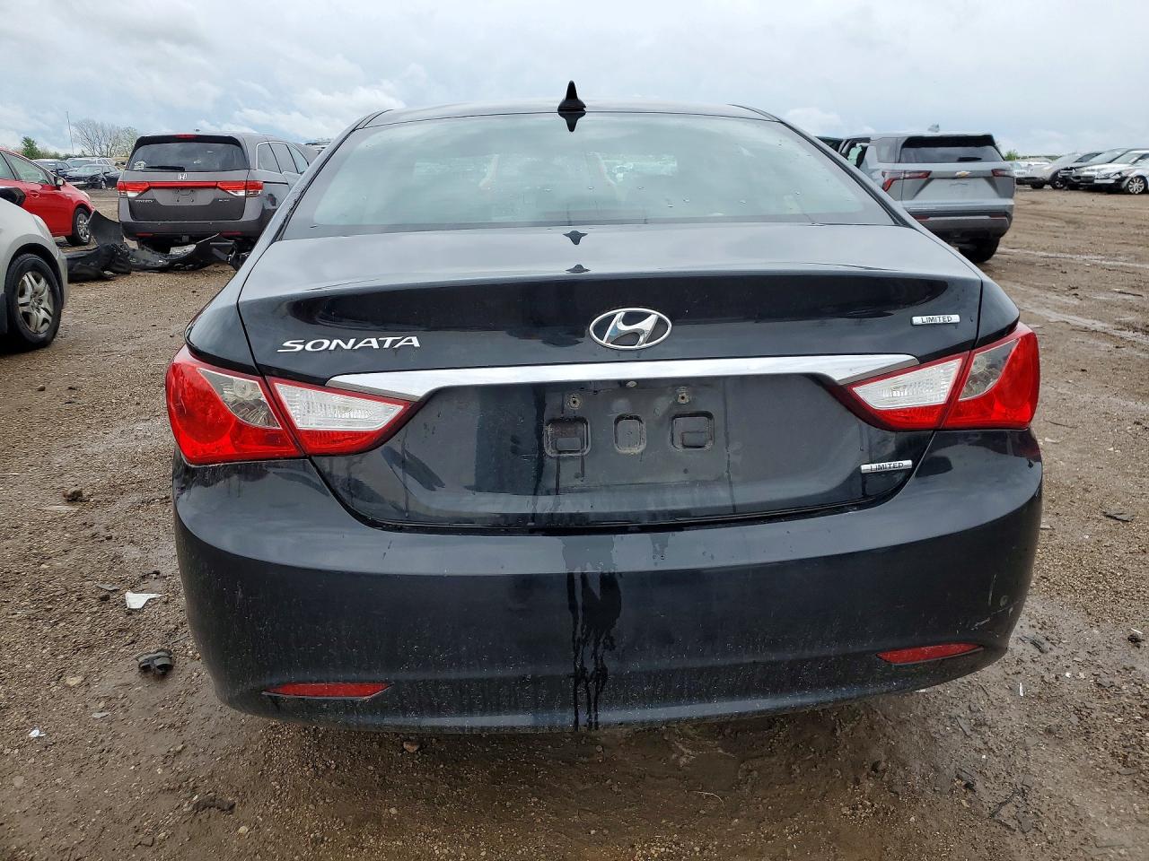2011 Hyundai Sonata Limited Black vin: 5NPEC4AC8BH292581