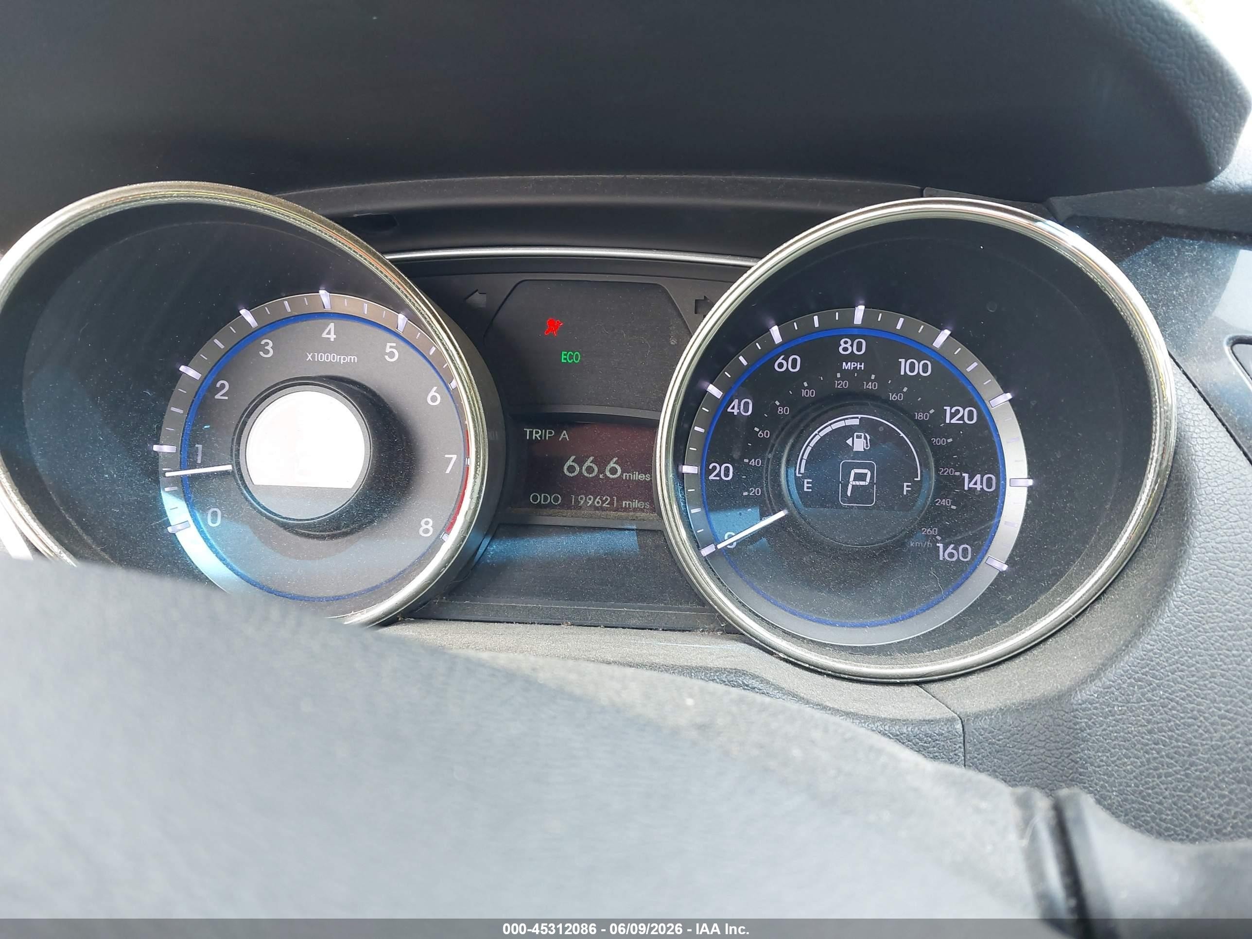 2011 Hyundai Sonata Limited Серебряный vin: 5NPEC4AC8BH303109