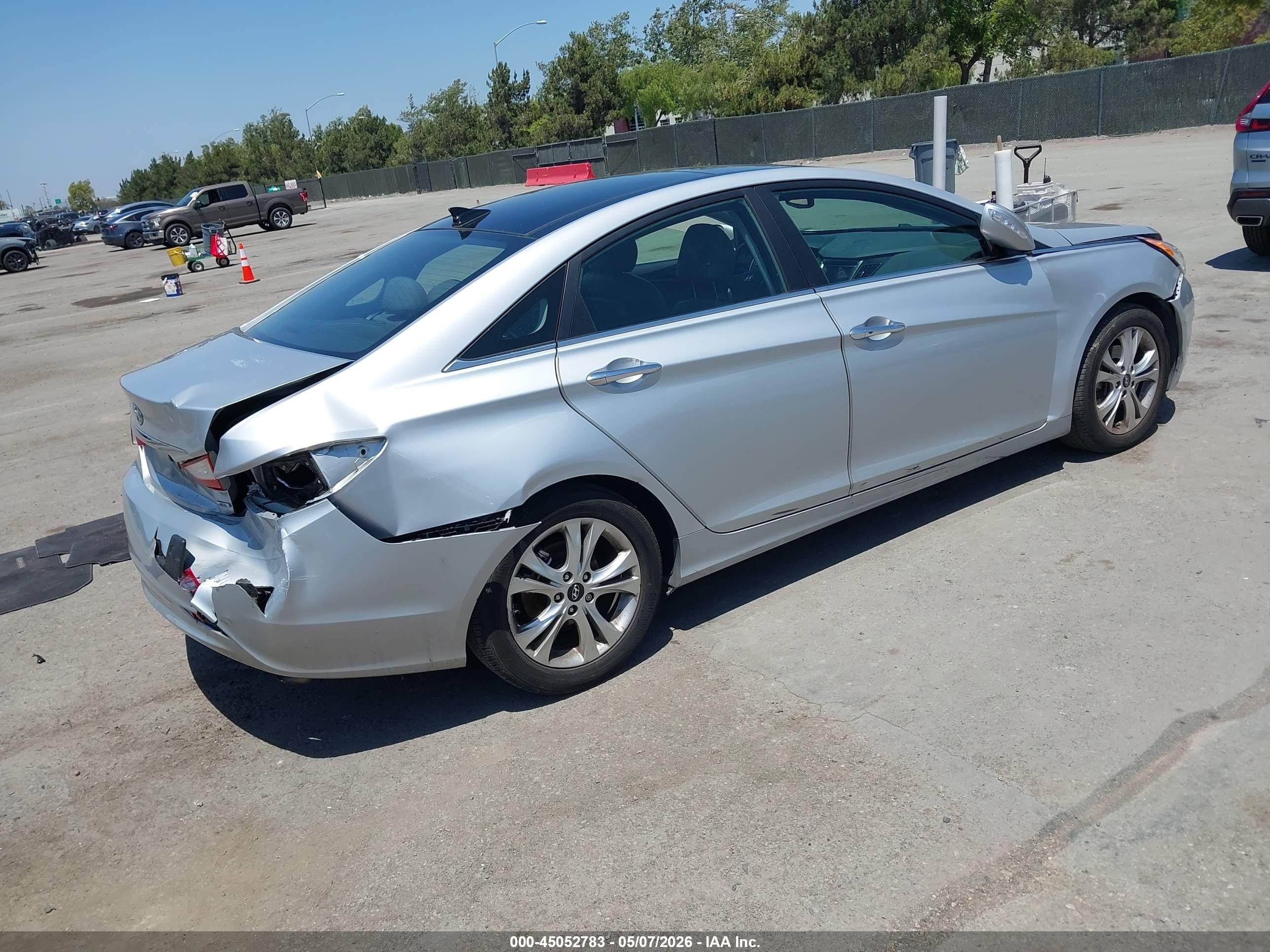 2013 Hyundai Sonata Limited Silver vin: 5NPEC4AC8DH519352