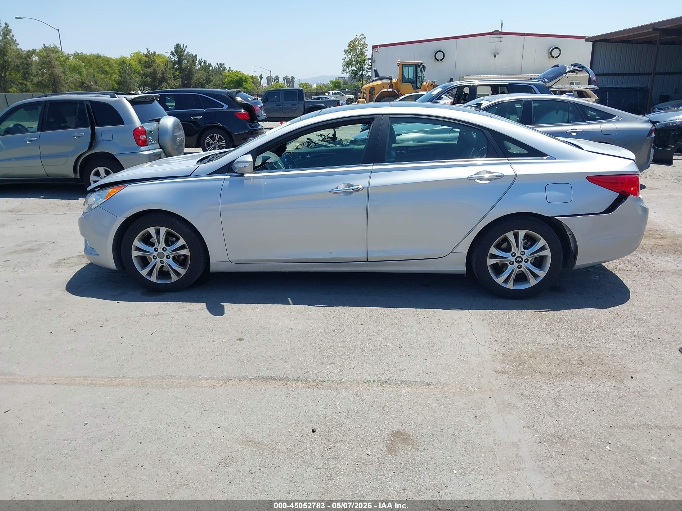 2013 Hyundai Sonata Limited Silver vin: 5NPEC4AC8DH519352