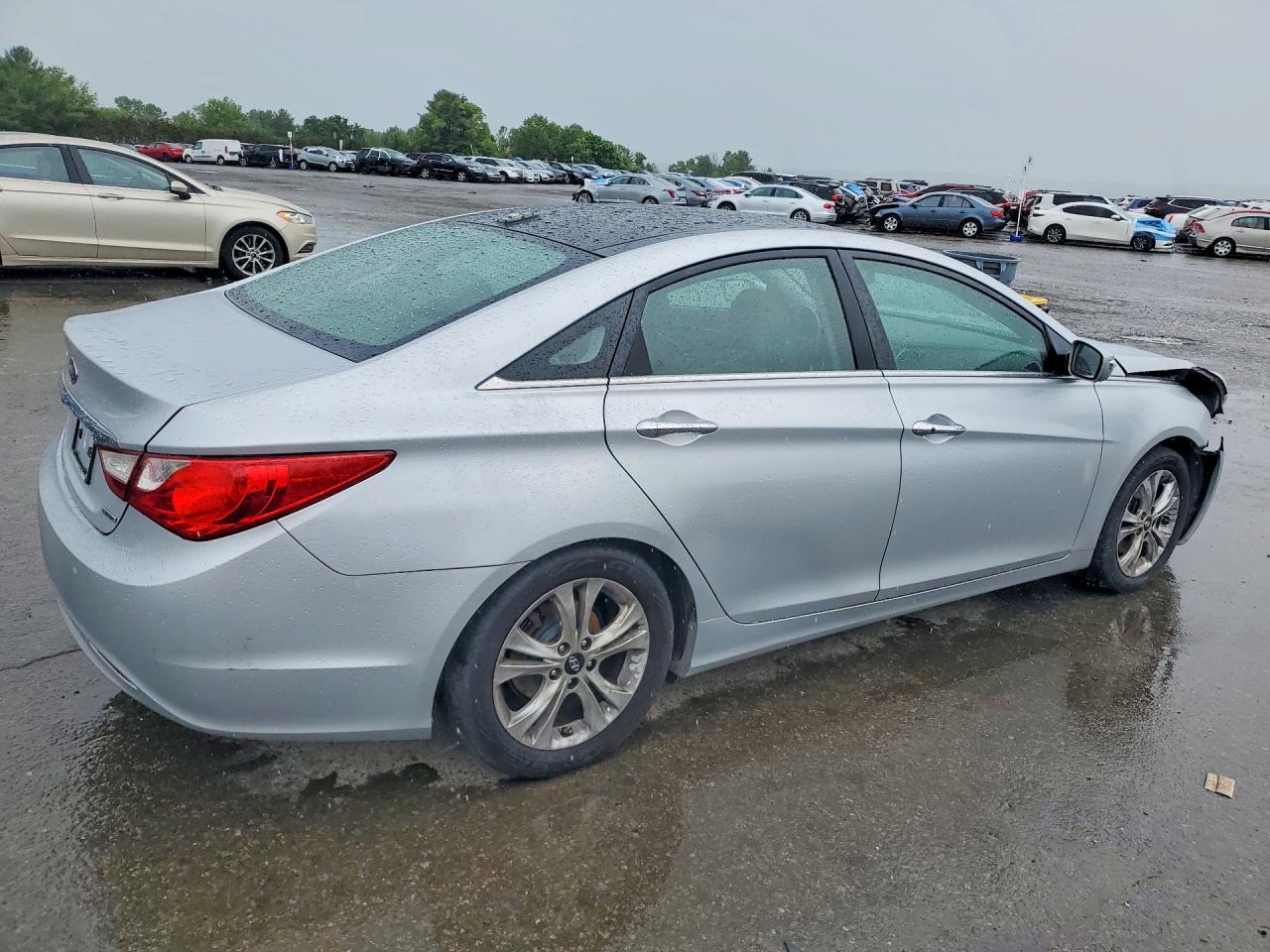 2013 Hyundai Sonata Limited Silver vin: 5NPEC4AC8DH639460