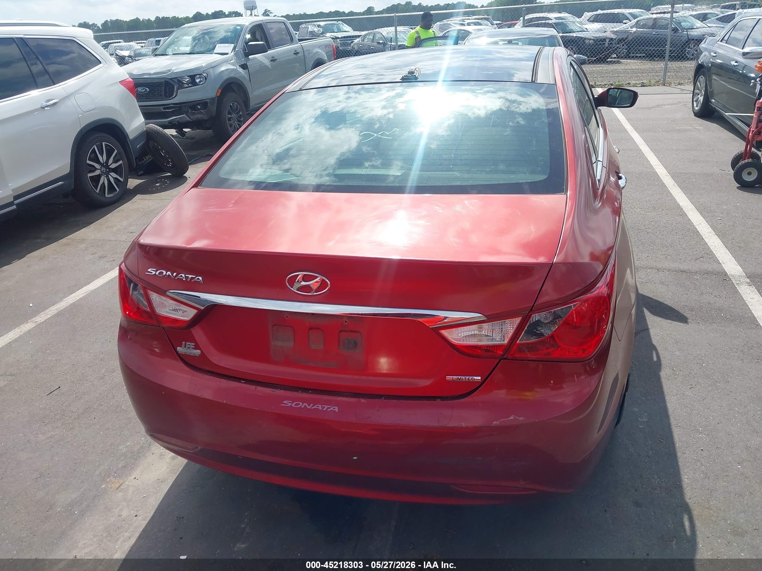 2013 Hyundai Sonata Limited Red vin: 5NPEC4AC8DH734116