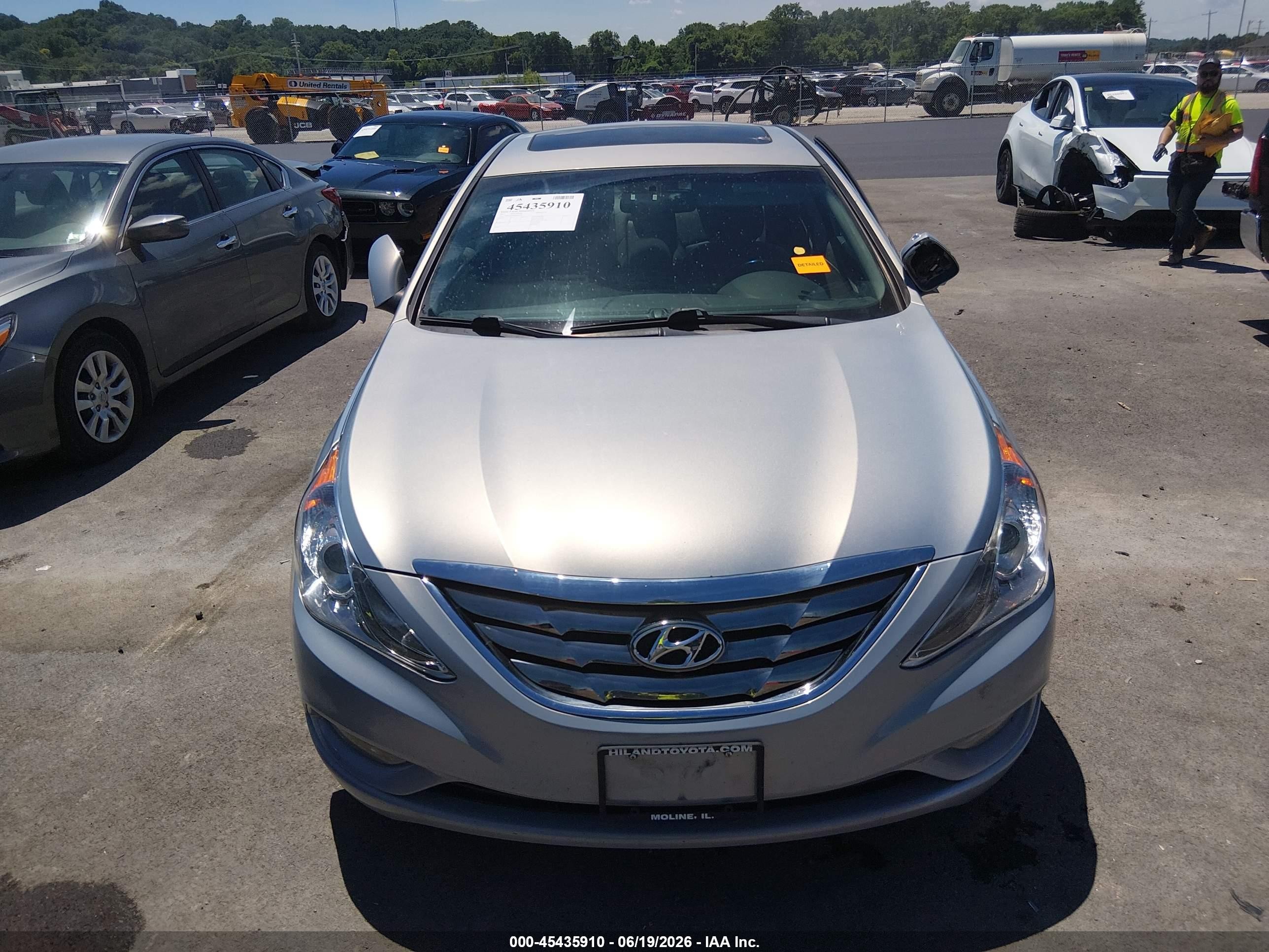 2013 Hyundai Sonata Limited Silver vin: 5NPEC4AC8DH806190