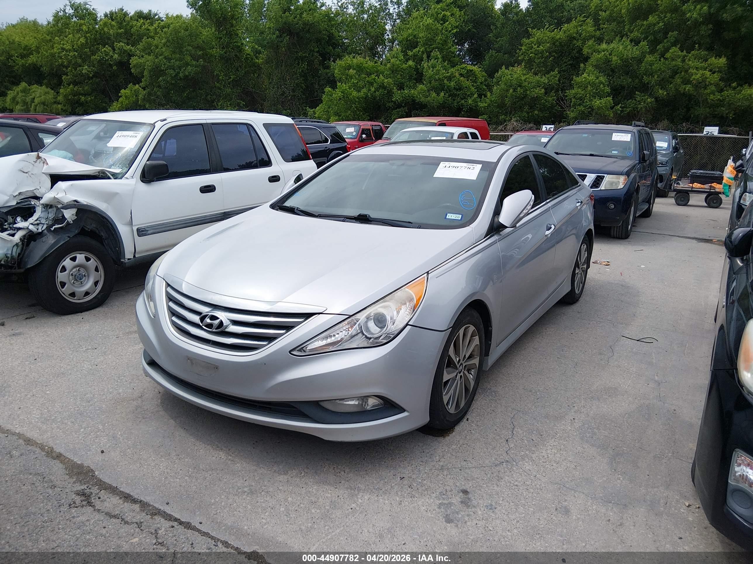 2014 Hyundai Sonata Limited Silver vin: 5NPEC4AC8EH908414