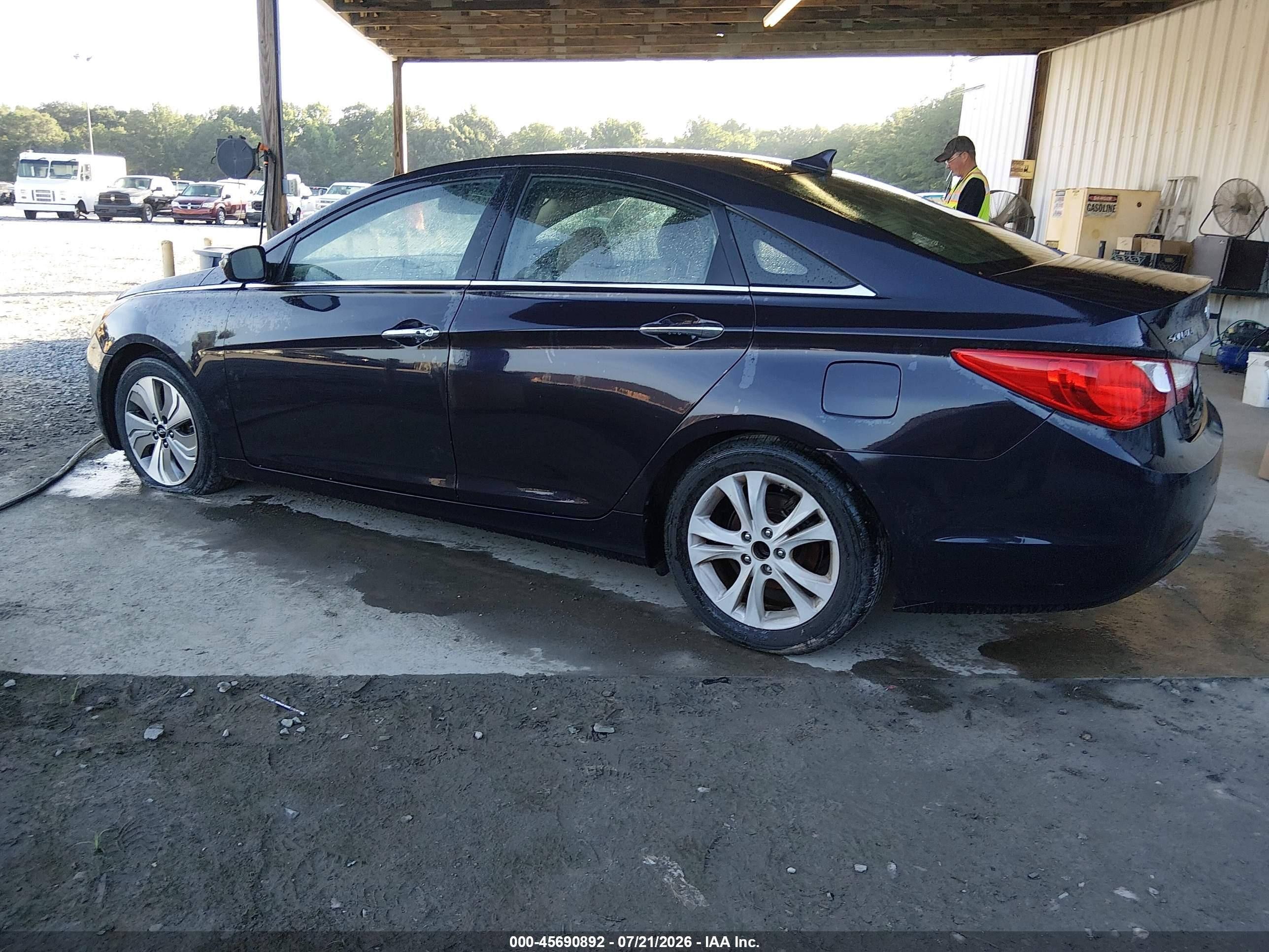 2011 Hyundai Sonata Ltd Black vin: 5NPEC4AC9BH040368