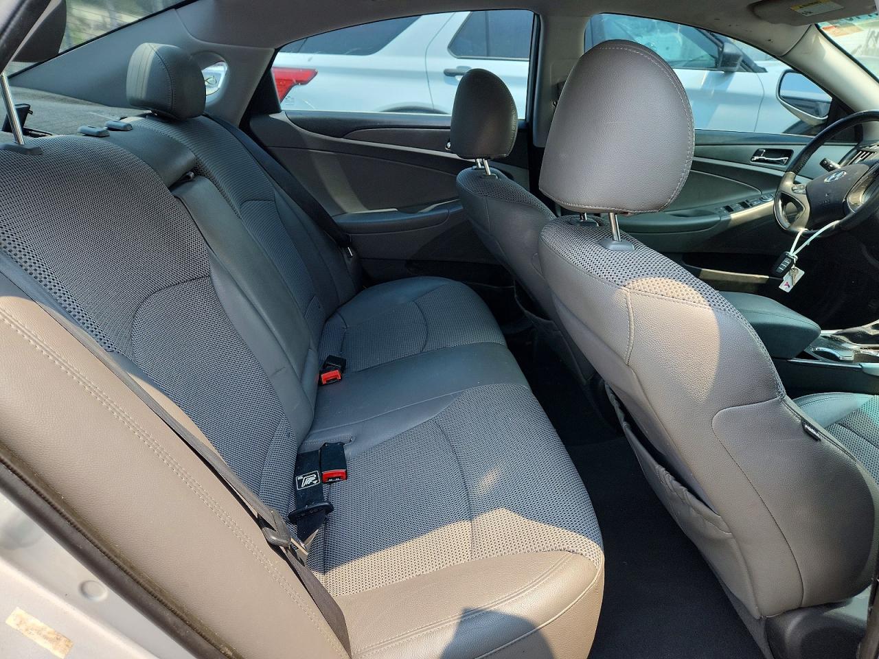 2011 Hyundai Sonata Se Silver vin: 5NPEC4AC9BH060362