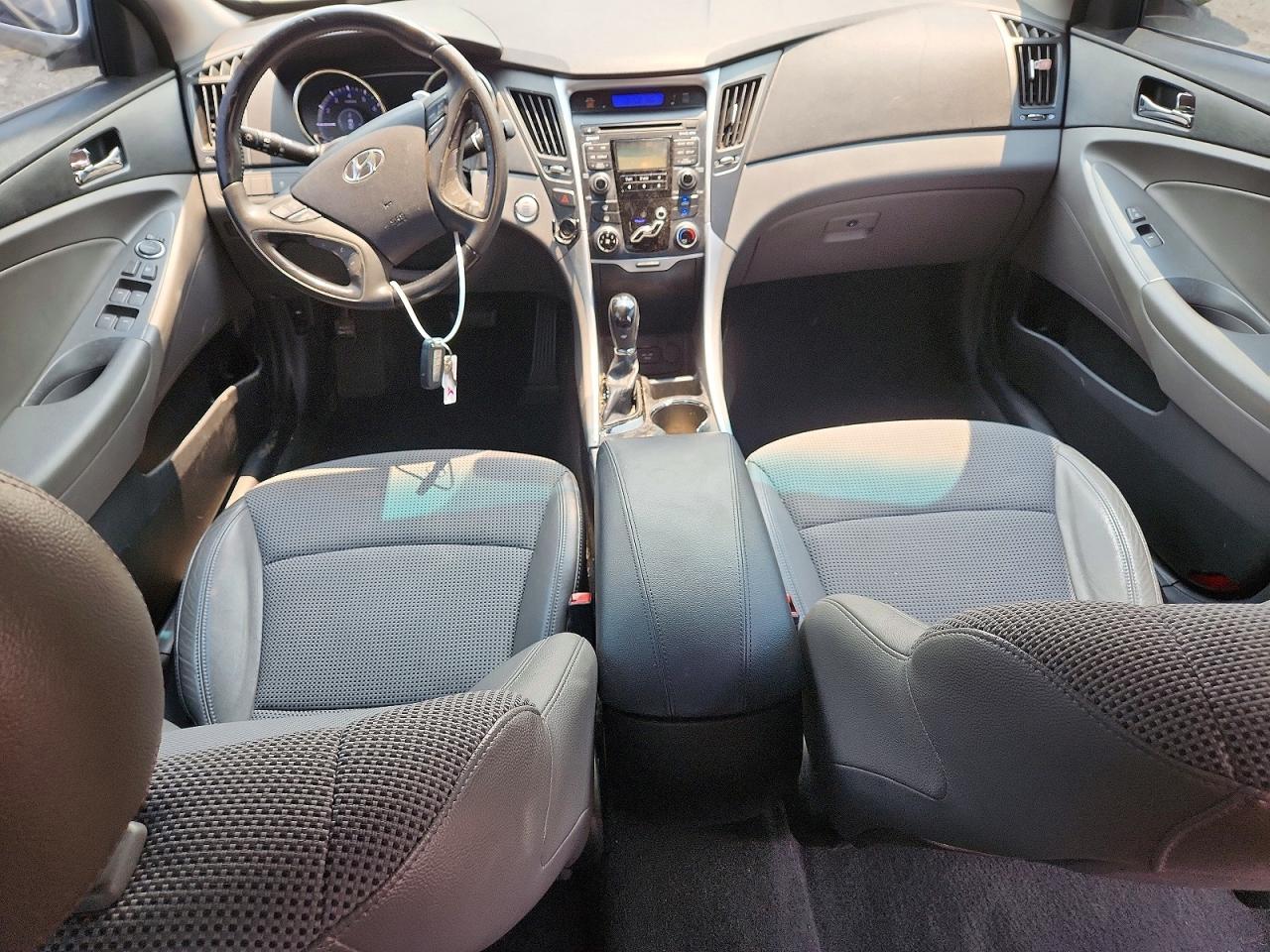 2011 Hyundai Sonata Se Silver vin: 5NPEC4AC9BH060362