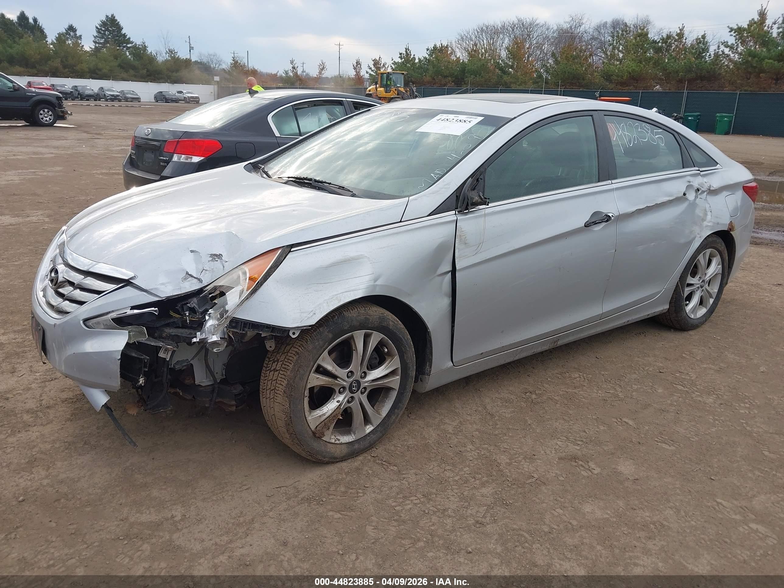 2011 Hyundai Sonata Ltd Silver vin: 5NPEC4AC9BH081731