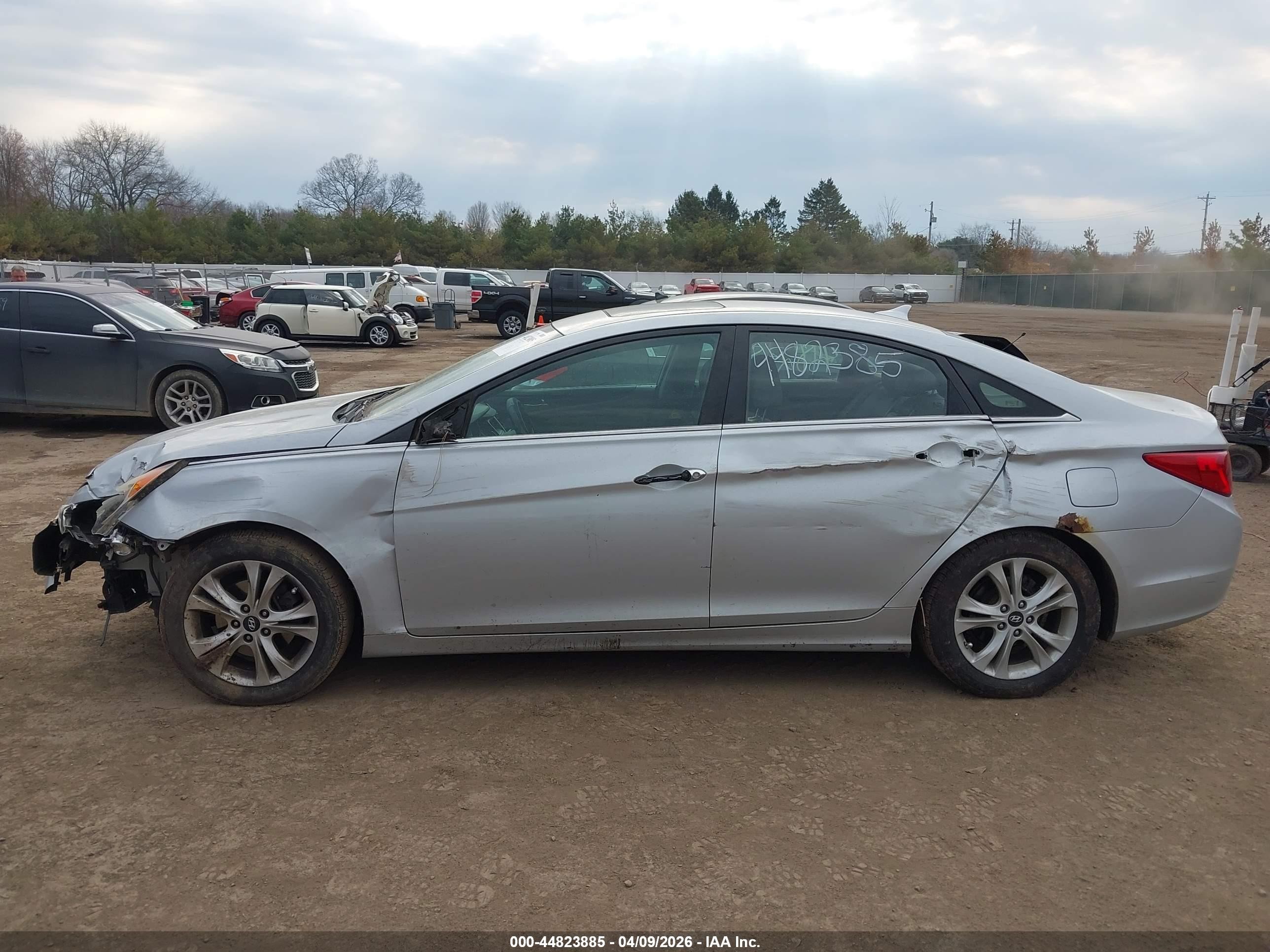2011 Hyundai Sonata Ltd Silver vin: 5NPEC4AC9BH081731