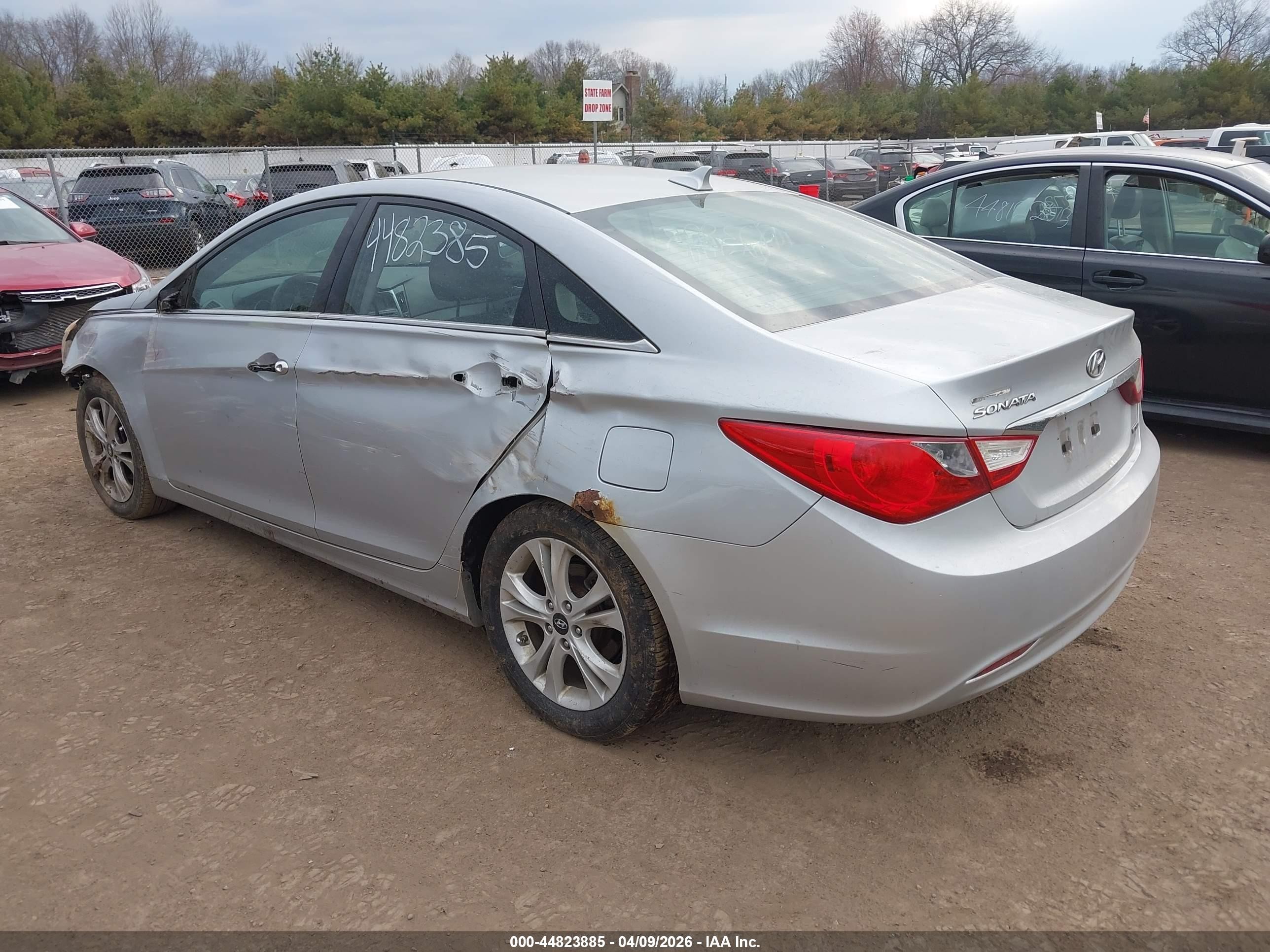 2011 Hyundai Sonata Ltd Silver vin: 5NPEC4AC9BH081731