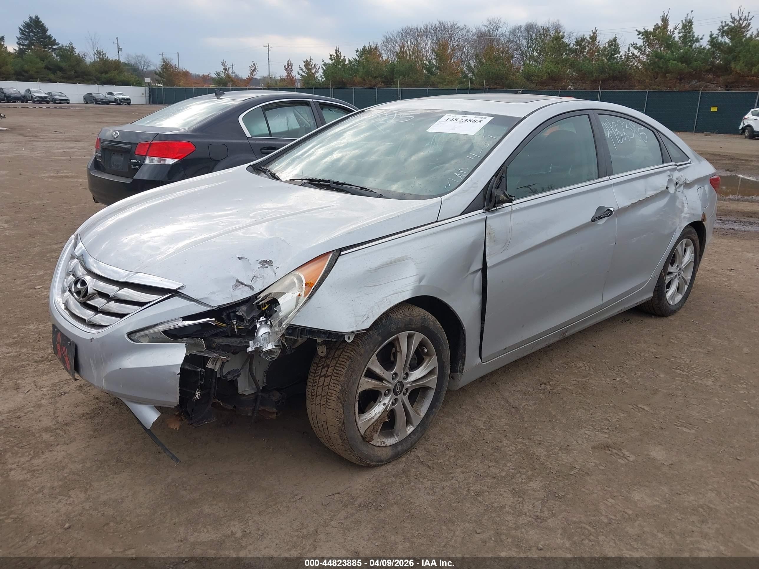 2011 Hyundai Sonata Ltd Silver vin: 5NPEC4AC9BH081731