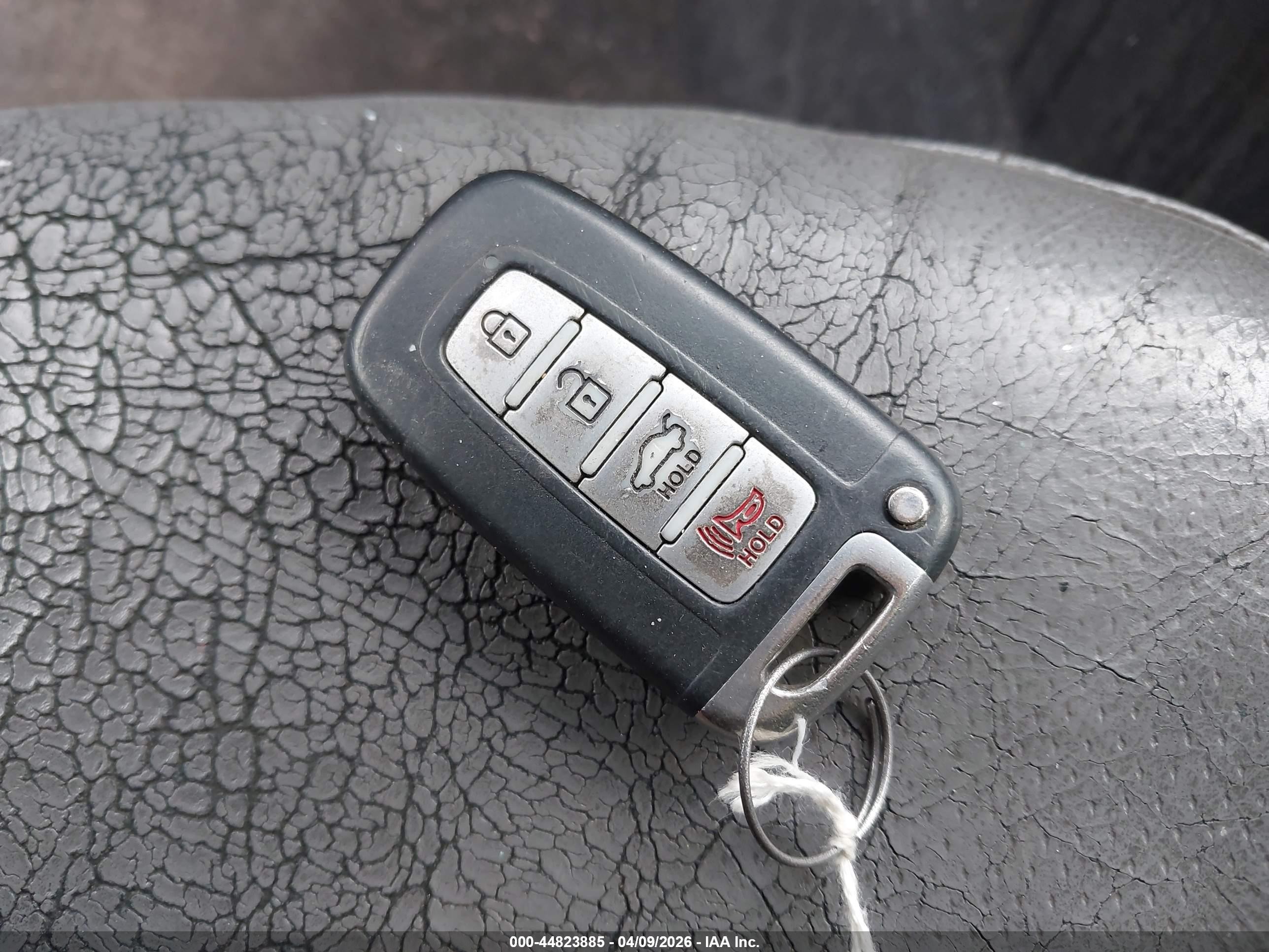 2011 Hyundai Sonata Ltd Silver vin: 5NPEC4AC9BH081731