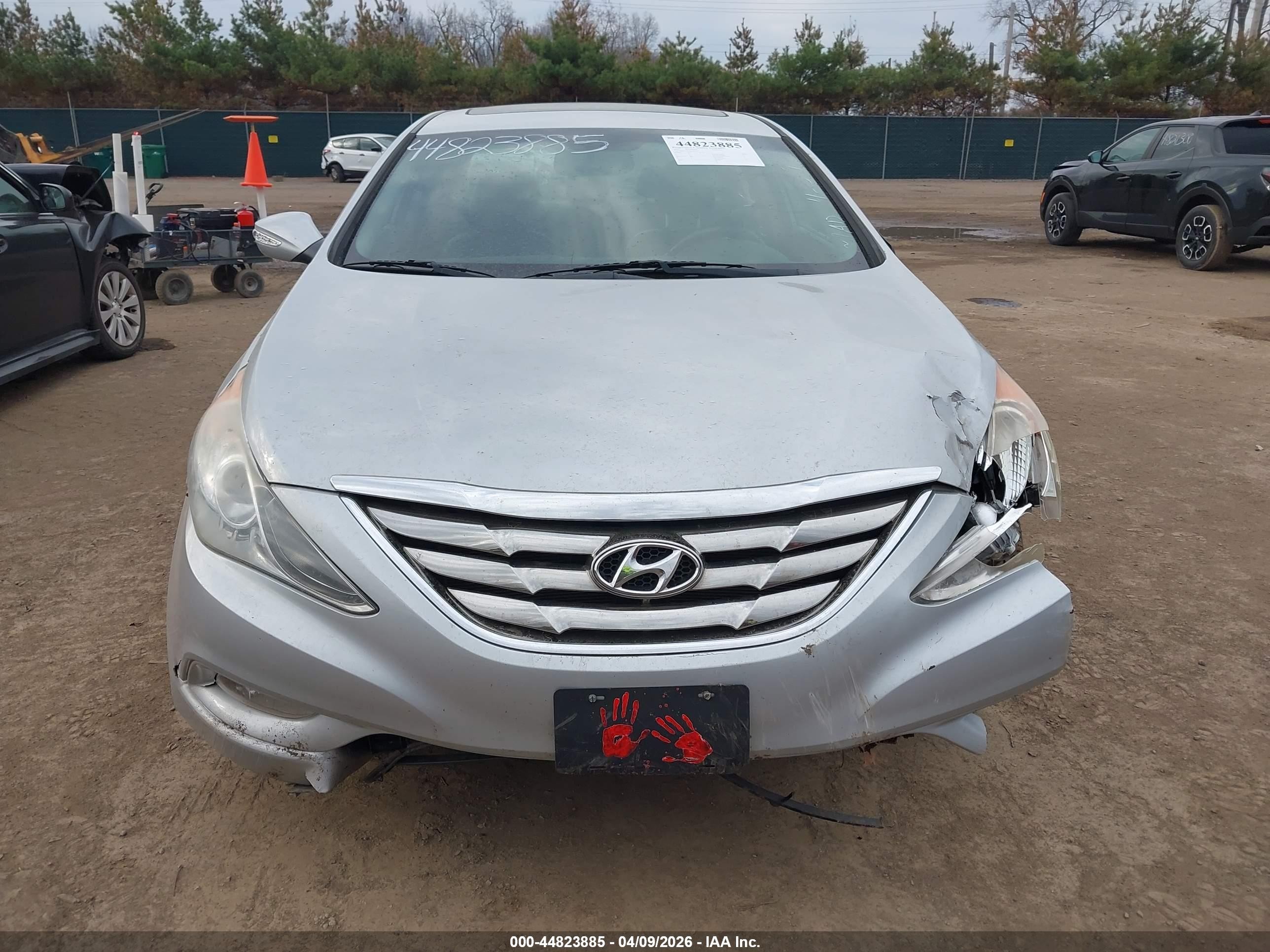 2011 Hyundai Sonata Ltd Silver vin: 5NPEC4AC9BH081731