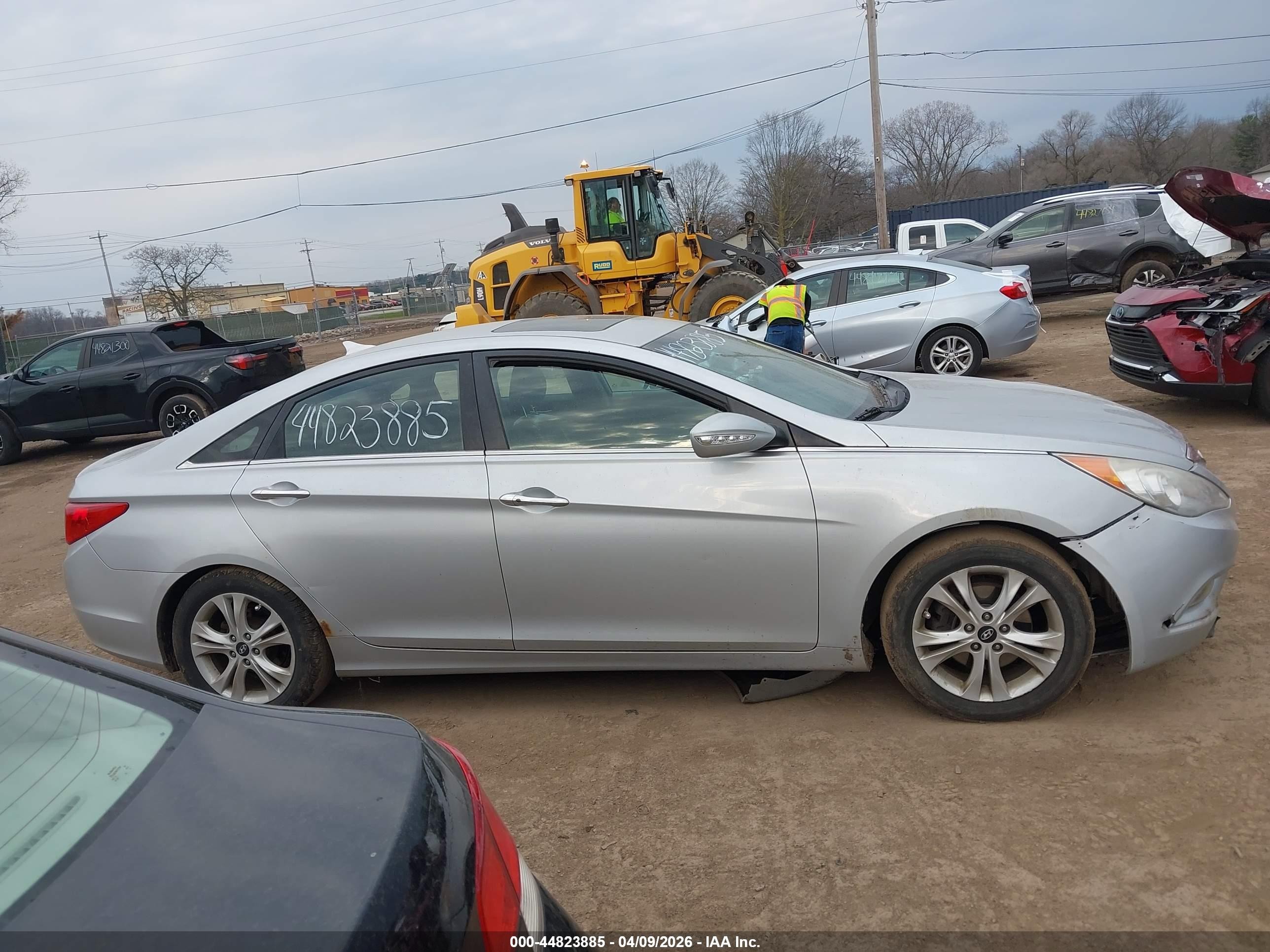 2011 Hyundai Sonata Ltd Silver vin: 5NPEC4AC9BH081731