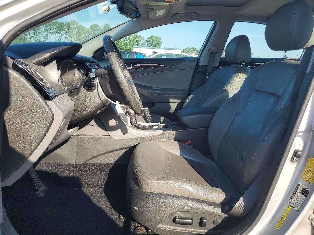2011 Hyundai Sonata Limited Silver vin: 5NPEC4AC9BH115716