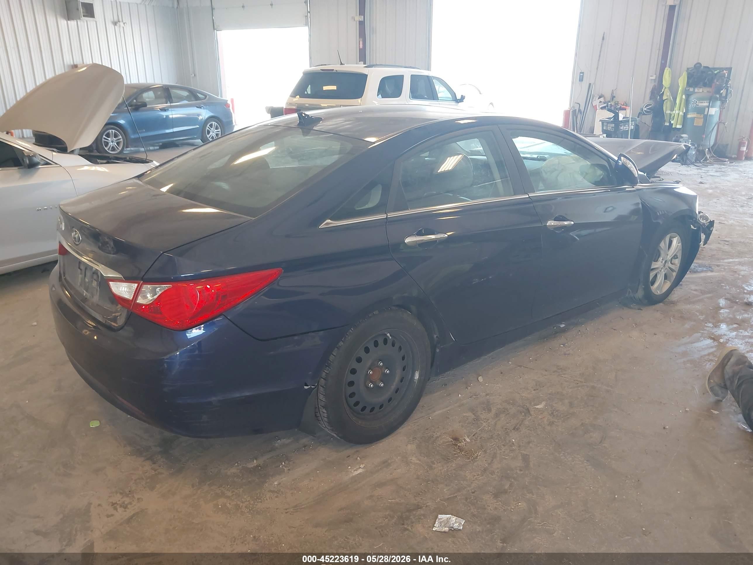 2011 Hyundai Sonata Limited Dark Blue vin: 5NPEC4AC9BH121421