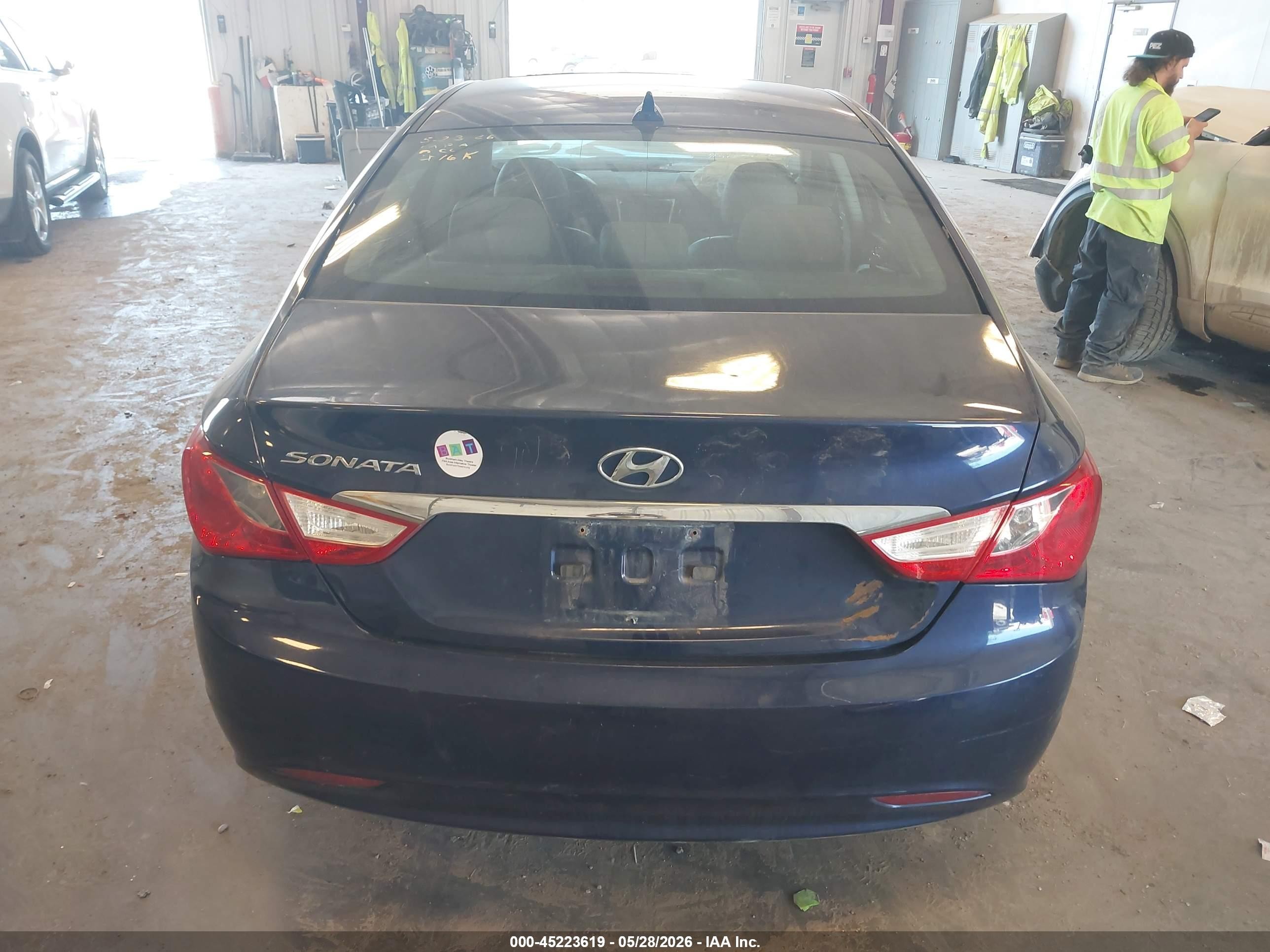 2011 Hyundai Sonata Limited Dark Blue vin: 5NPEC4AC9BH121421