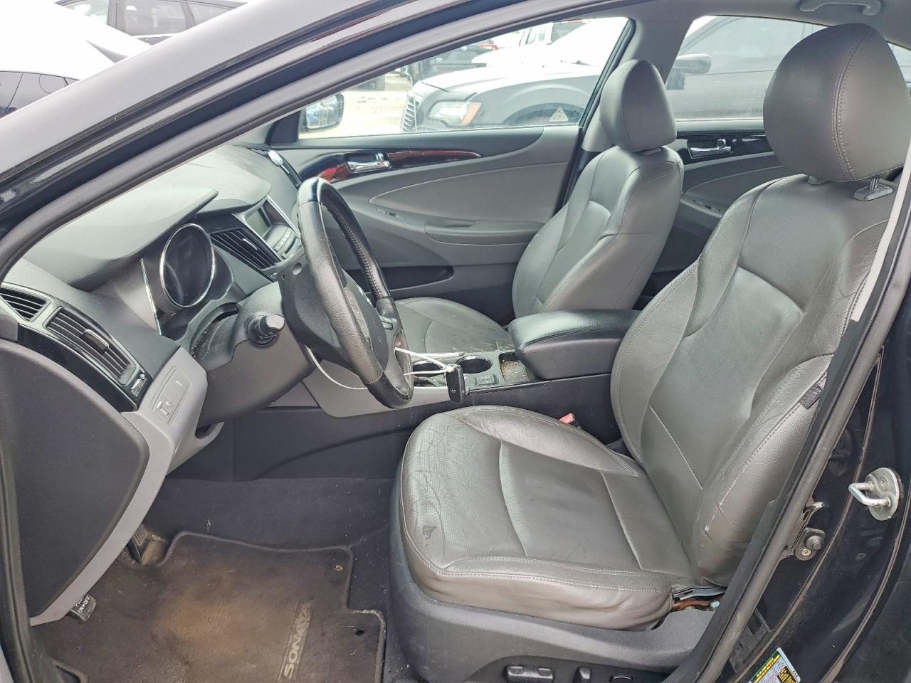 2011 Hyundai Sonata Limited Black vin: 5NPEC4AC9BH133651