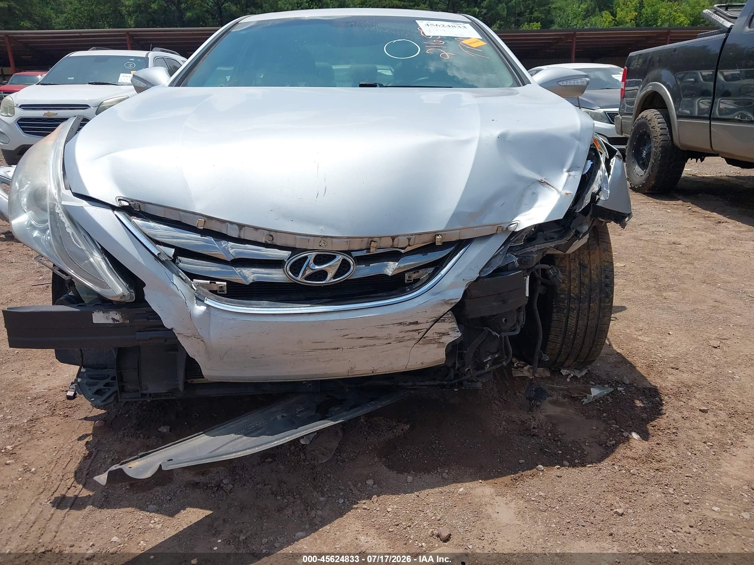 2011 Hyundai Sonata Limited Silver vin: 5NPEC4AC9BH216500