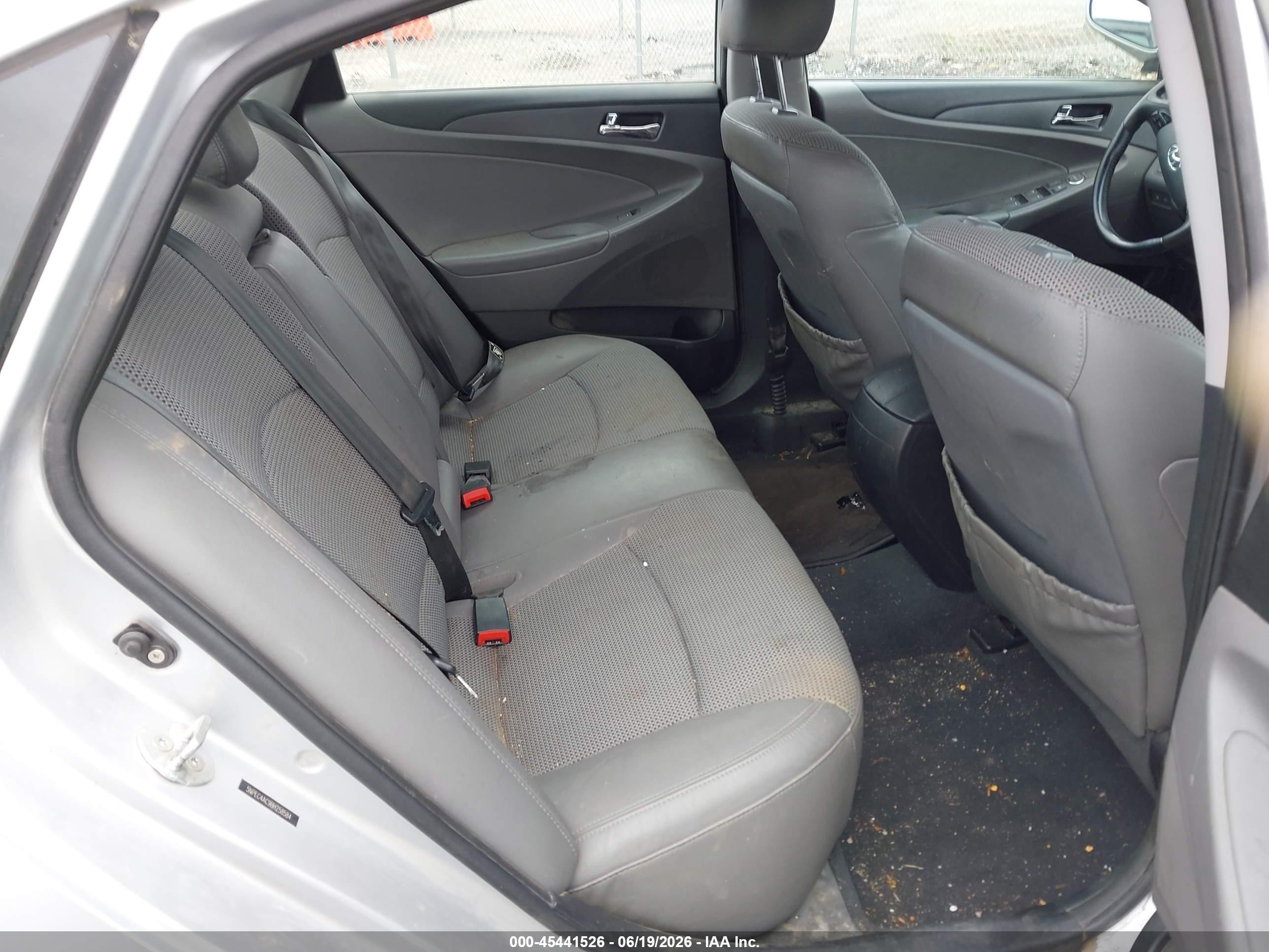 2011 Hyundai Sonata Se Silver vin: 5NPEC4AC9BH258584