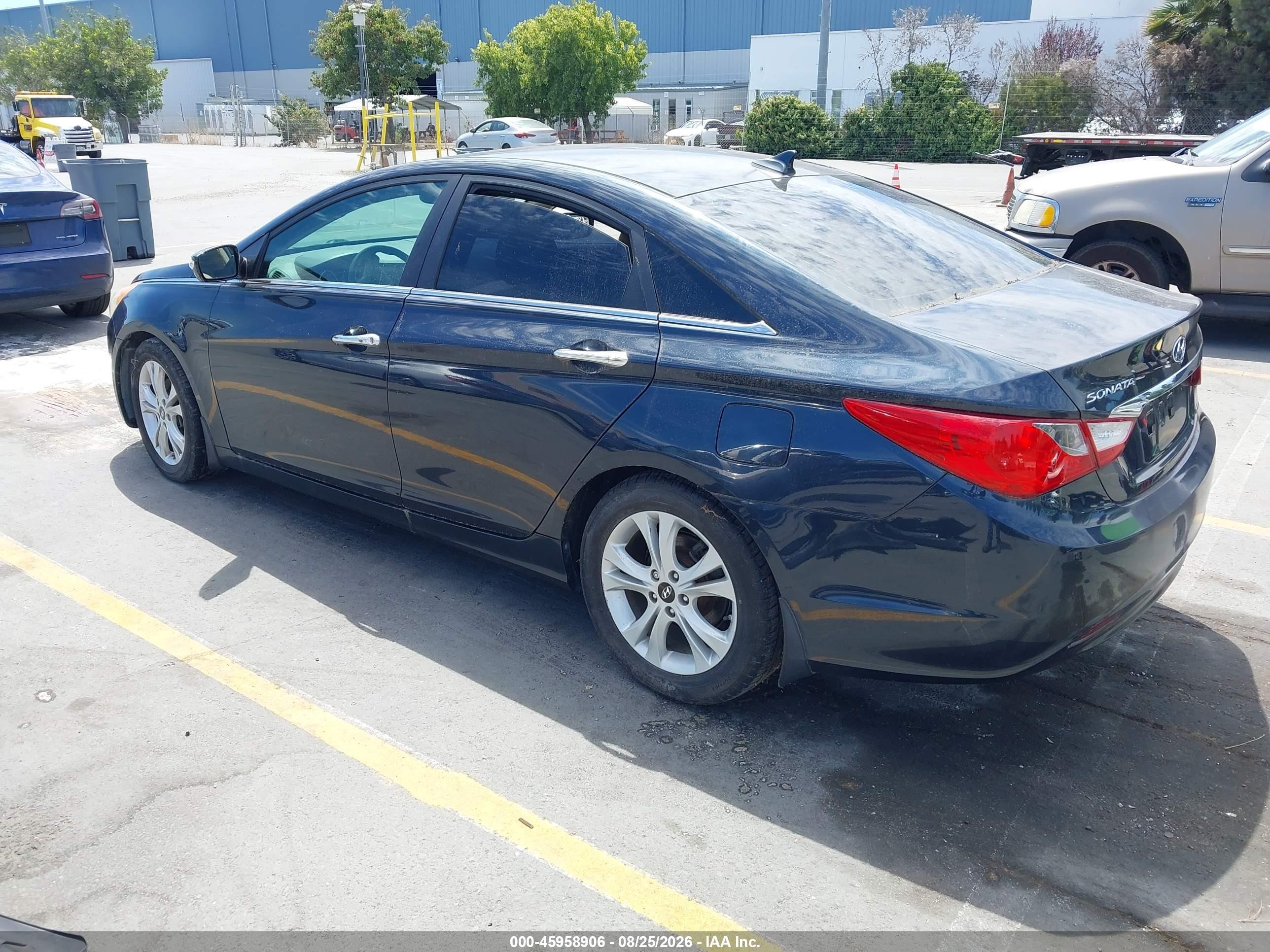 2011 Hyundai Sonata Limited Gray vin: 5NPEC4AC9BH268130