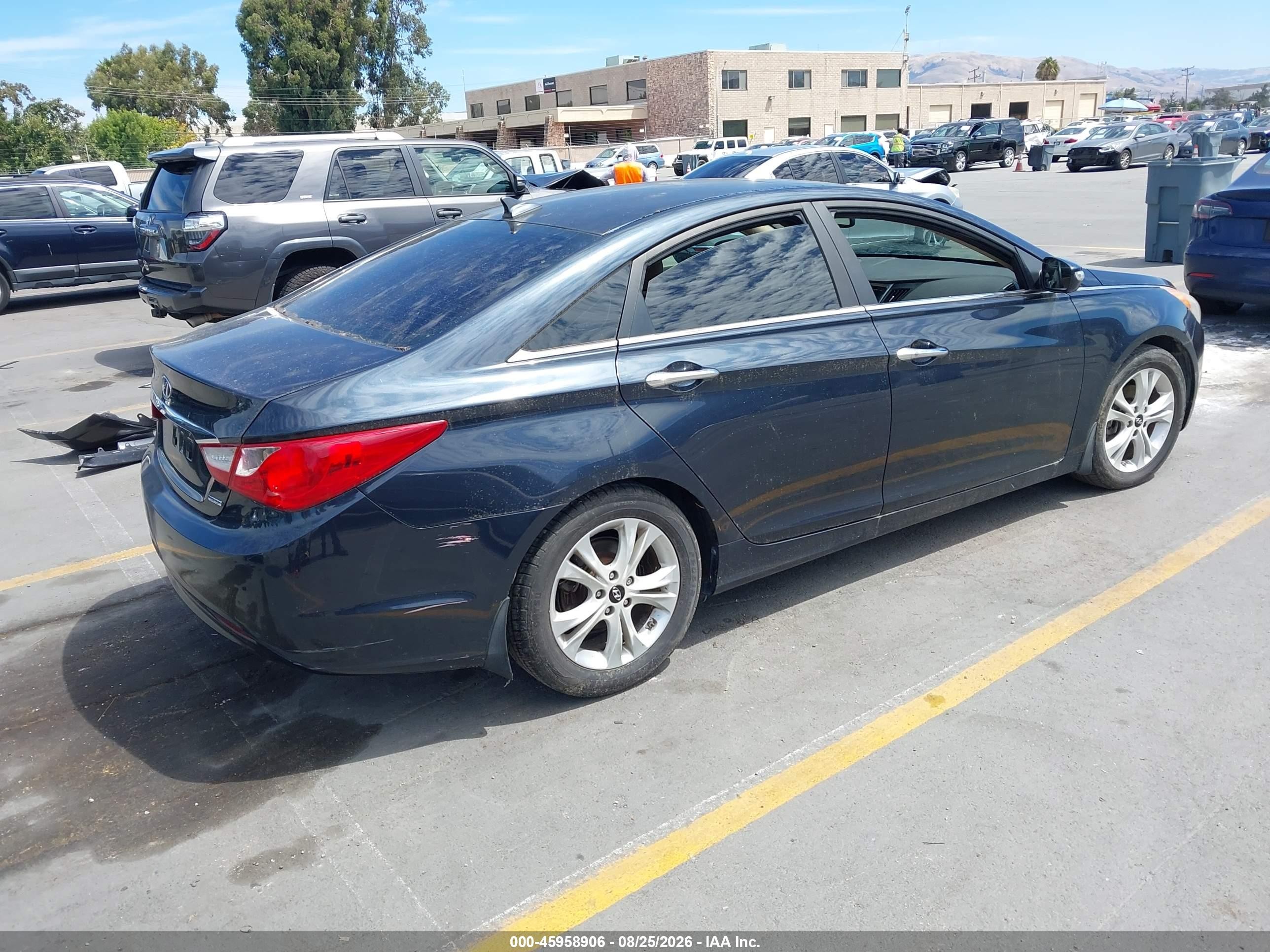 2011 Hyundai Sonata Limited Gray vin: 5NPEC4AC9BH268130