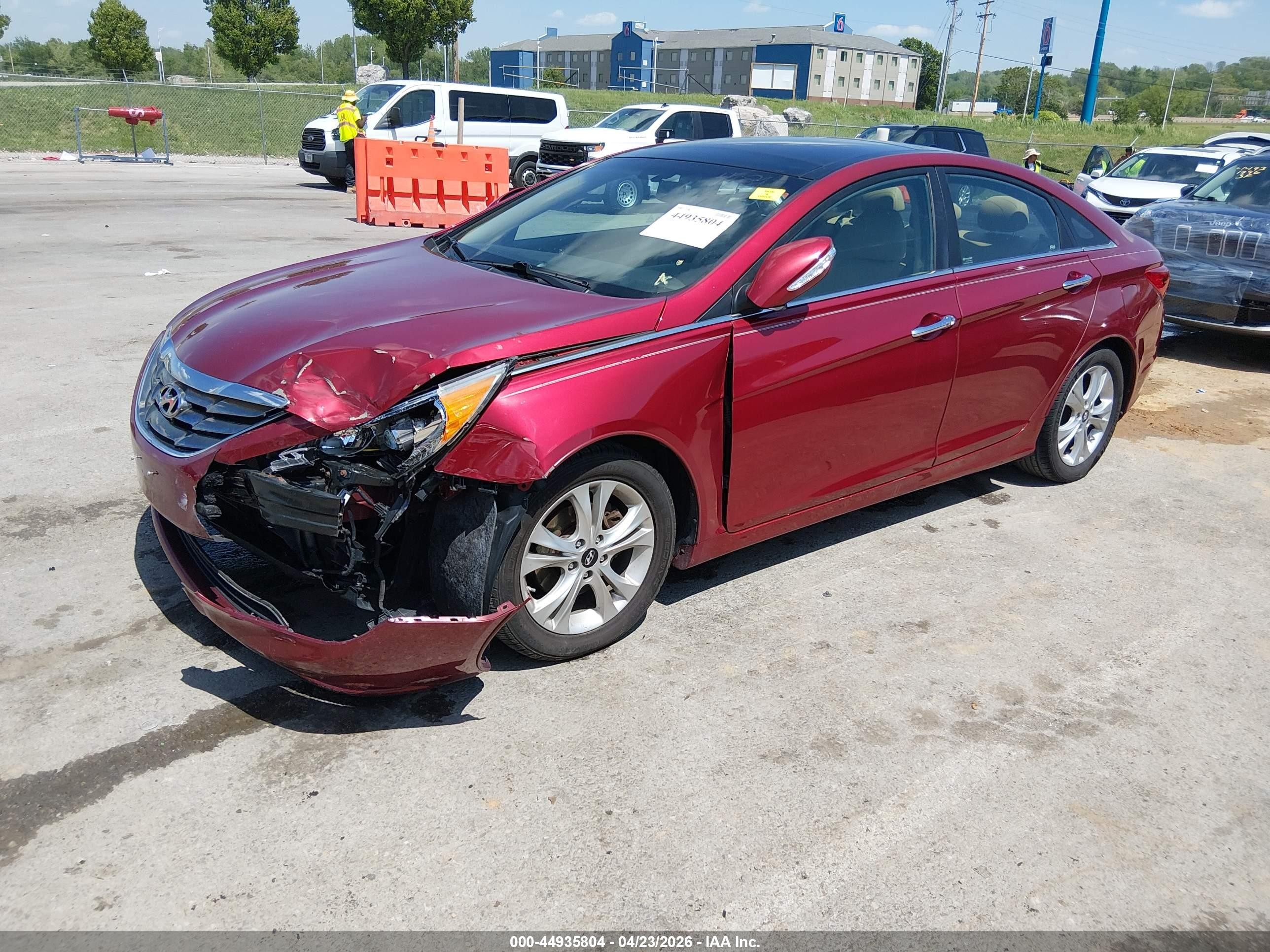 2012 Hyundai Sonata Limited Red vin: 5NPEC4AC9CH340056