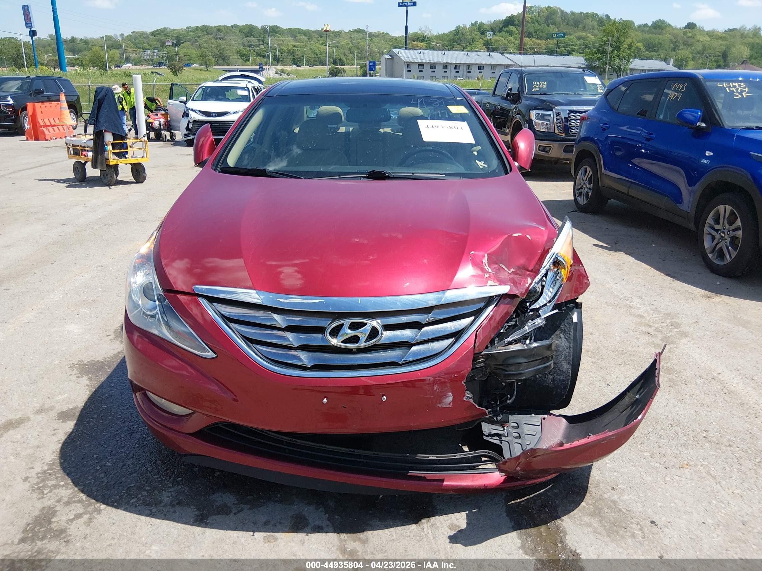 2012 Hyundai Sonata Limited Red vin: 5NPEC4AC9CH340056