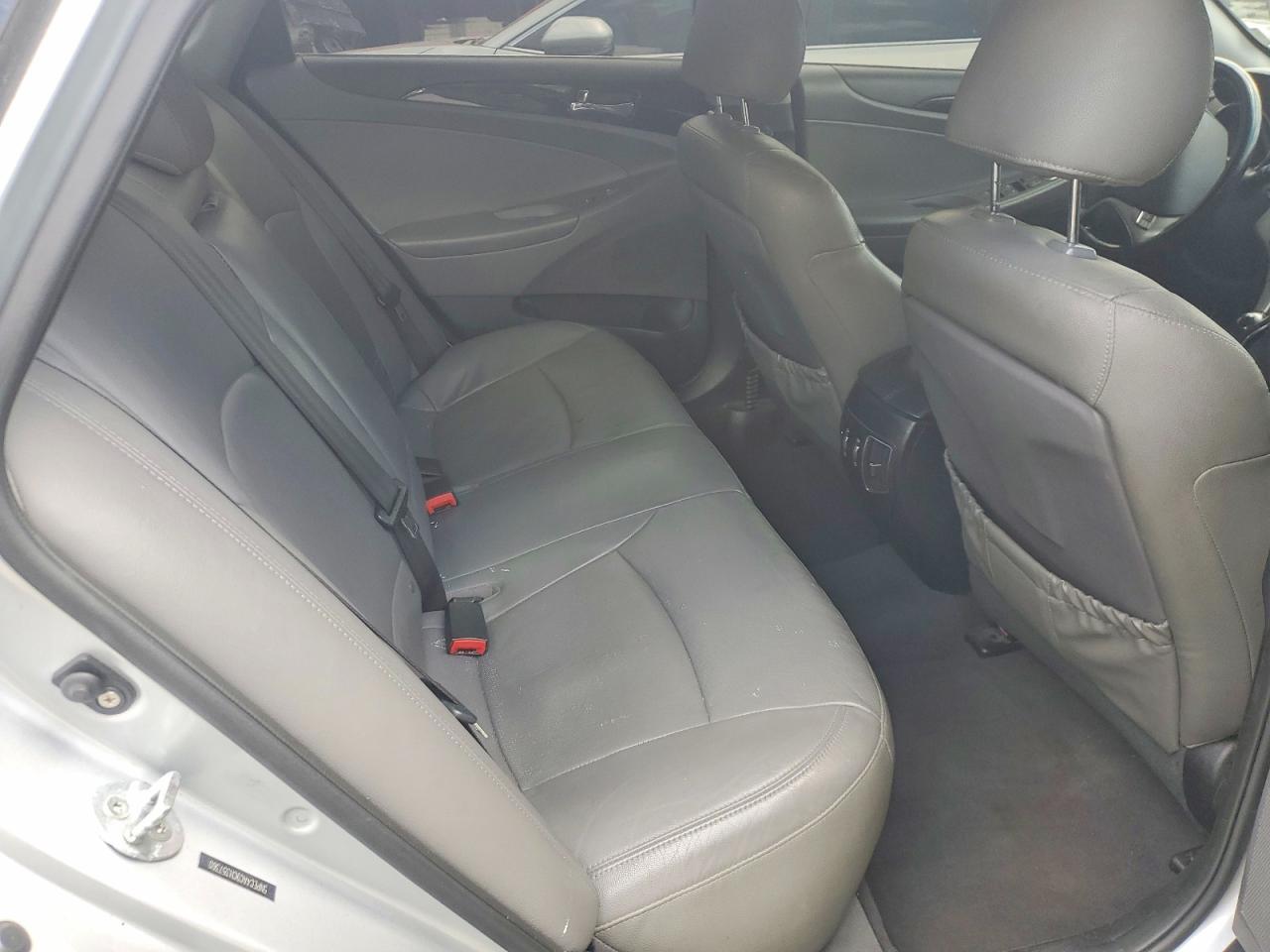 2012 Hyundai Sonata Limited Silver vin: 5NPEC4AC9CH357360