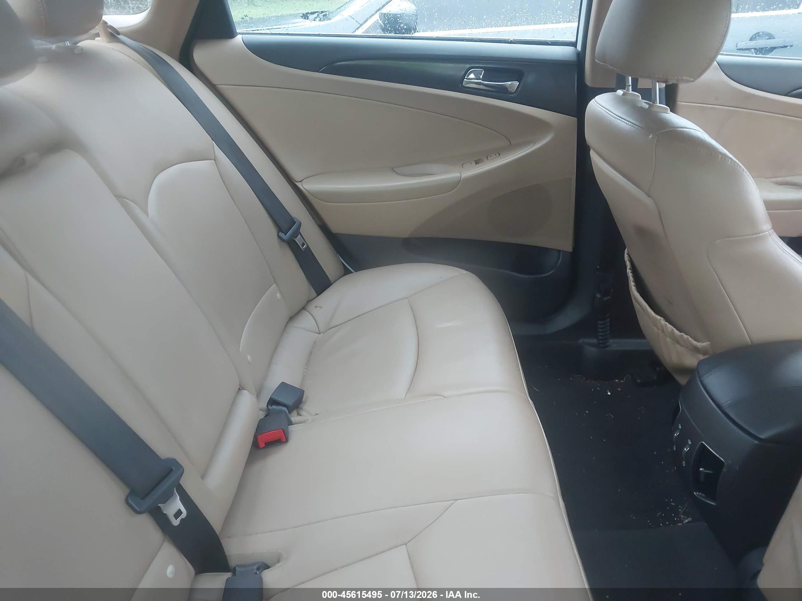 2012 Hyundai Sonata Limited White vin: 5NPEC4AC9CH402345