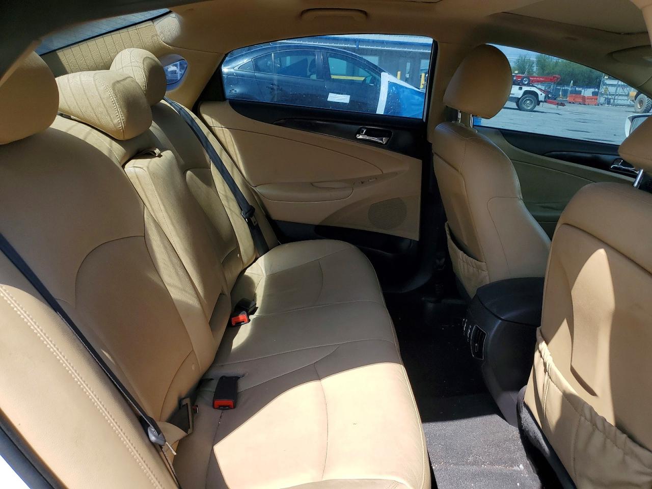 2012 Hyundai Sonata Limited White vin: 5NPEC4AC9CH403415