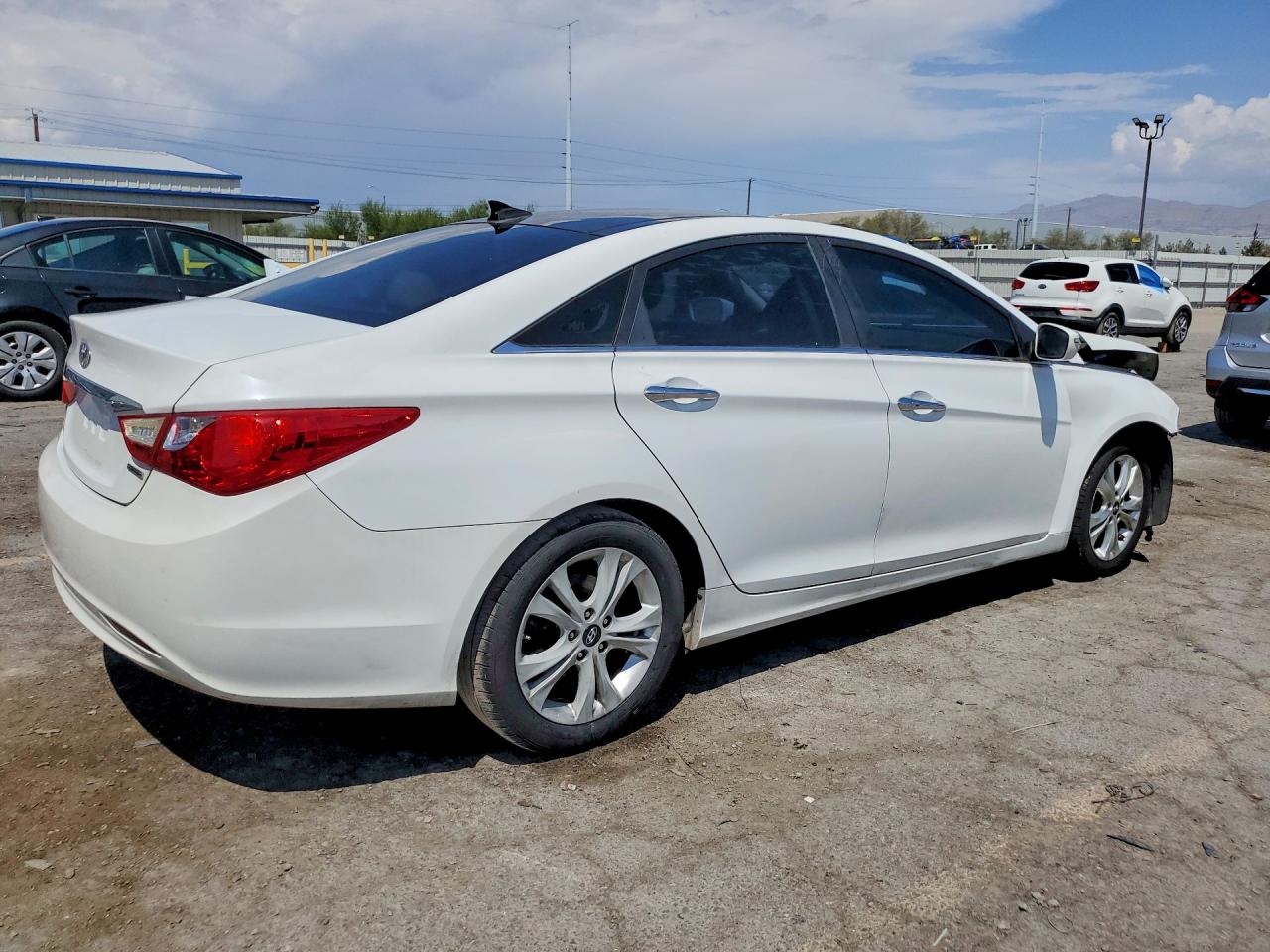 2012 Hyundai Sonata Limited White vin: 5NPEC4AC9CH403415