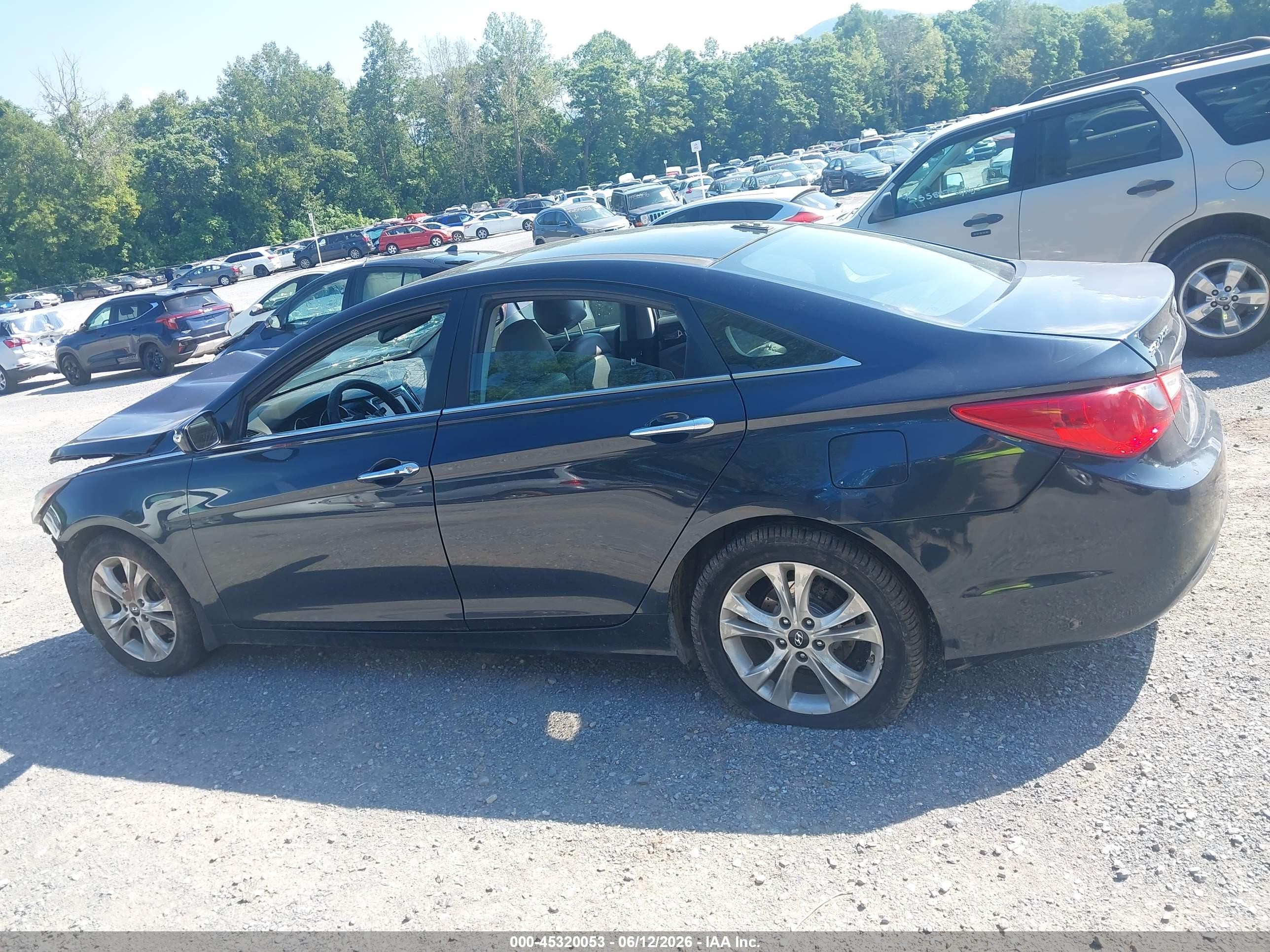 2013 Hyundai Sonata Limited Черный vin: 5NPEC4AC9DH535902