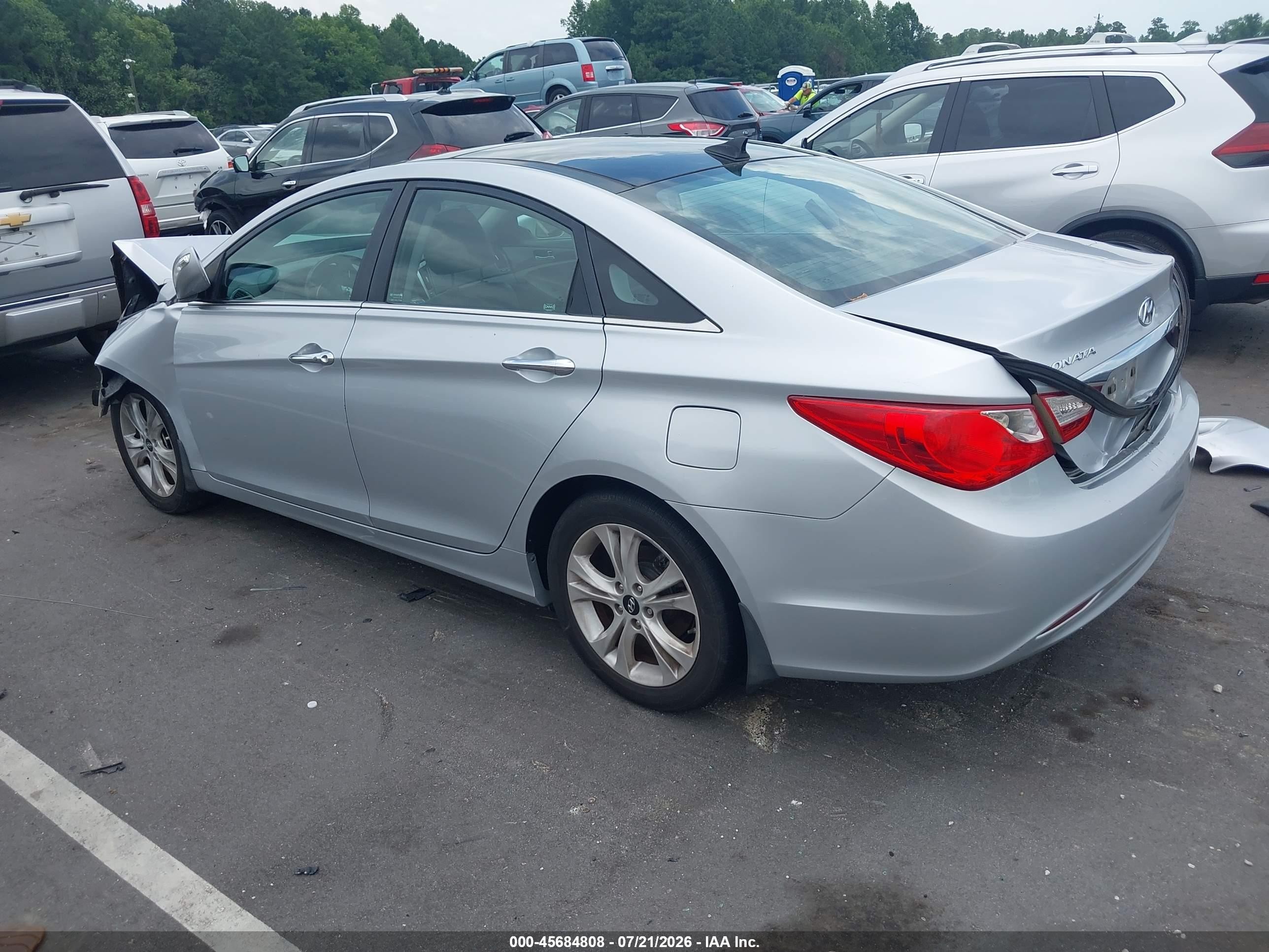 2013 Hyundai Sonata Limited Silver vin: 5NPEC4AC9DH582833