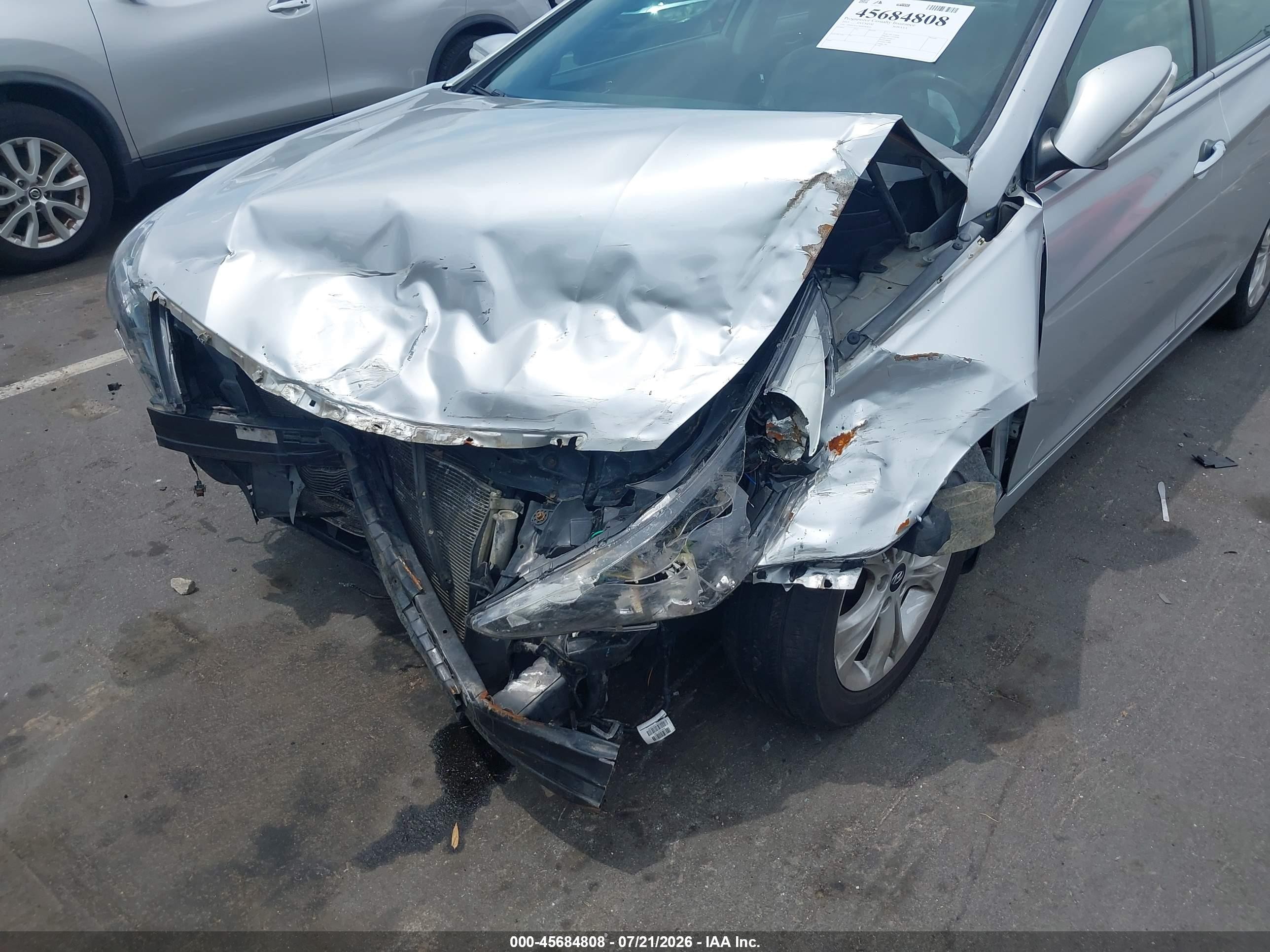 2013 Hyundai Sonata Limited Silver vin: 5NPEC4AC9DH582833