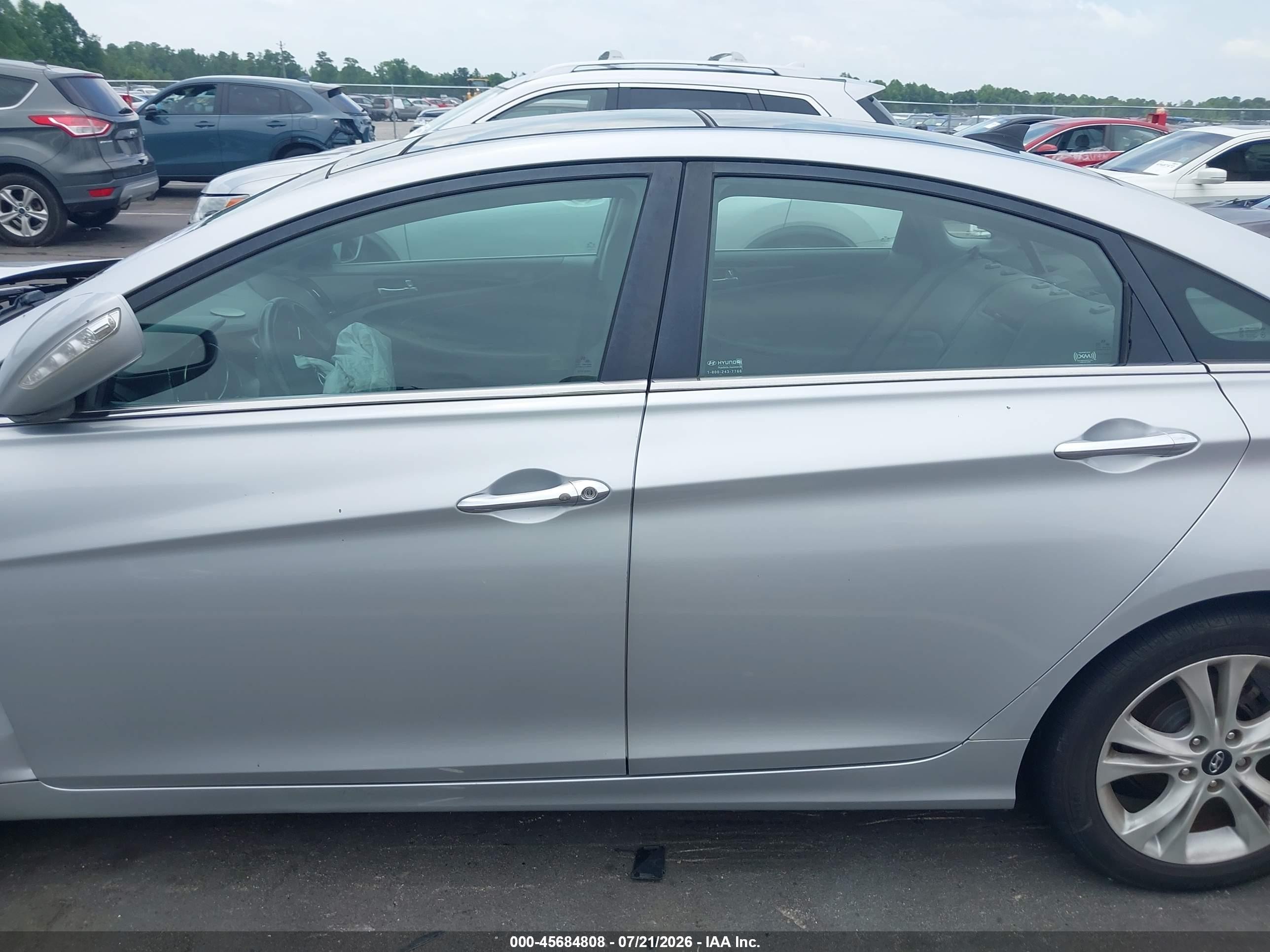 2013 Hyundai Sonata Limited Silver vin: 5NPEC4AC9DH582833