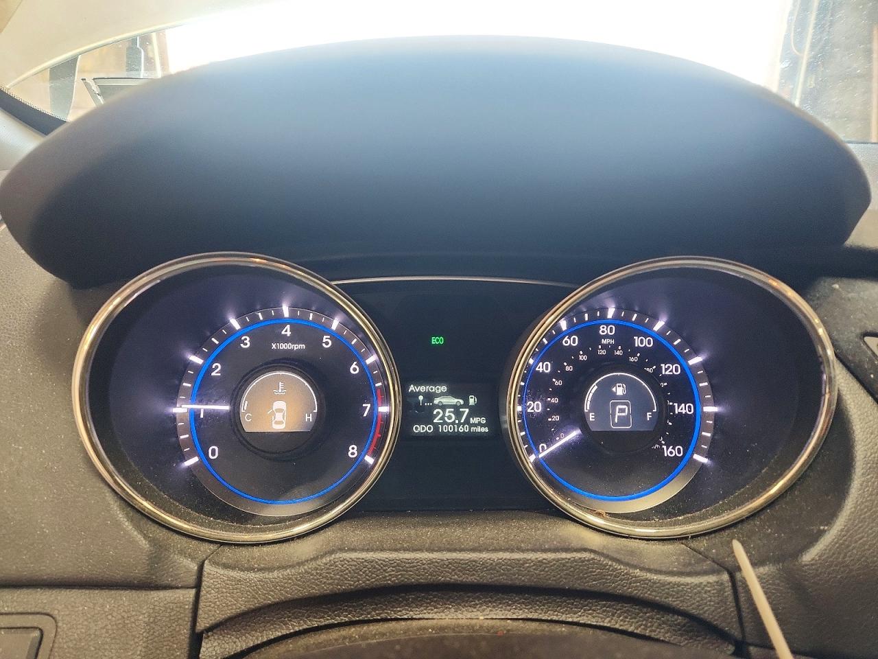 2013 Hyundai Sonata Limited Silver vin: 5NPEC4AC9DH600019