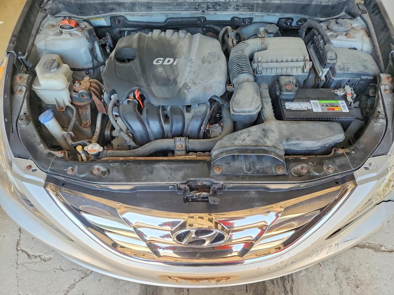 2013 Hyundai Sonata Limited Silver vin: 5NPEC4AC9DH600019