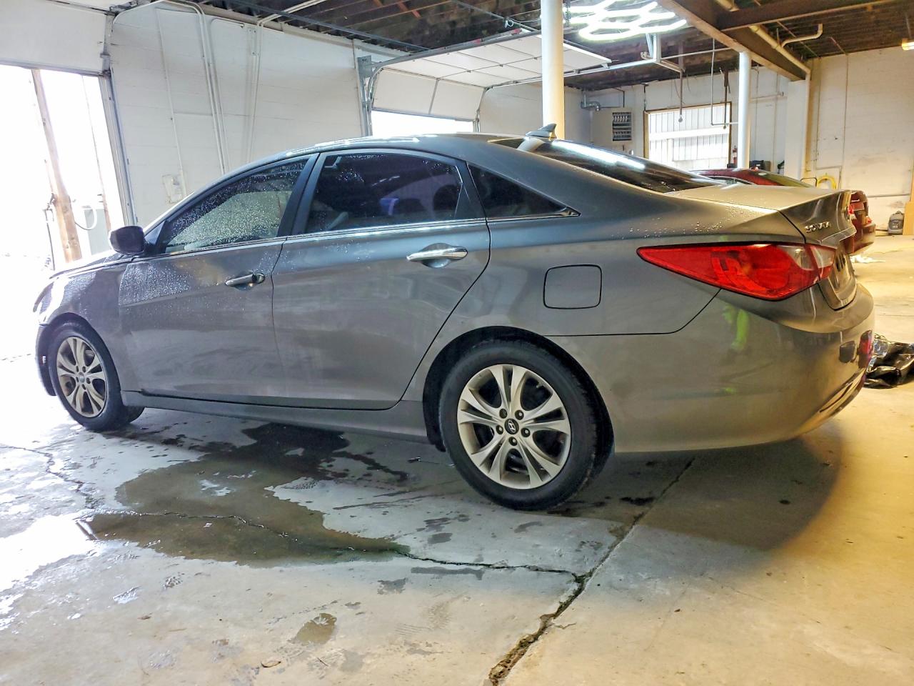 2013 Hyundai Sonata Limited Gray vin: 5NPEC4AC9DH677036